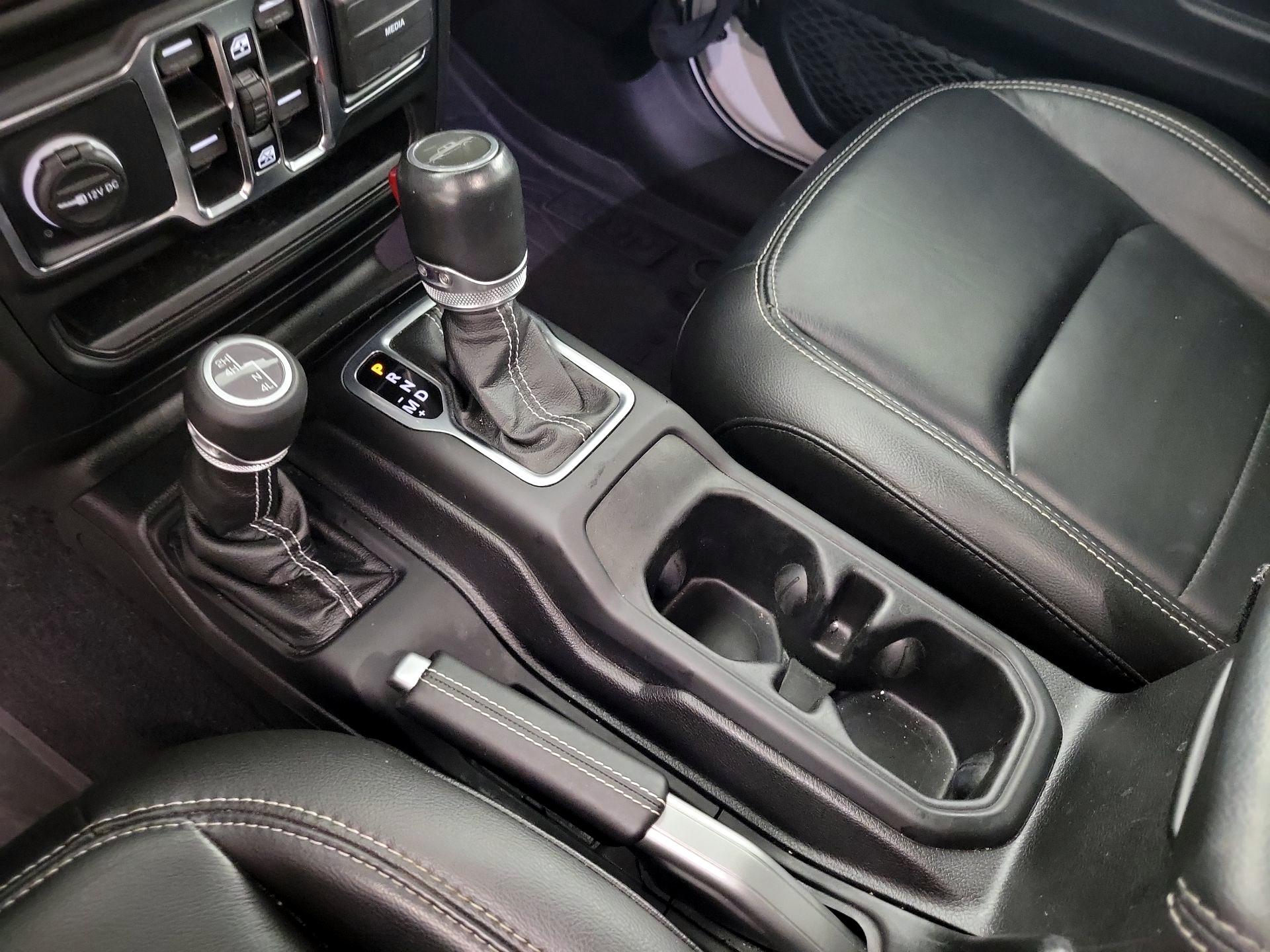 Thumbnail: 2021 Jeep Gladiator - 18