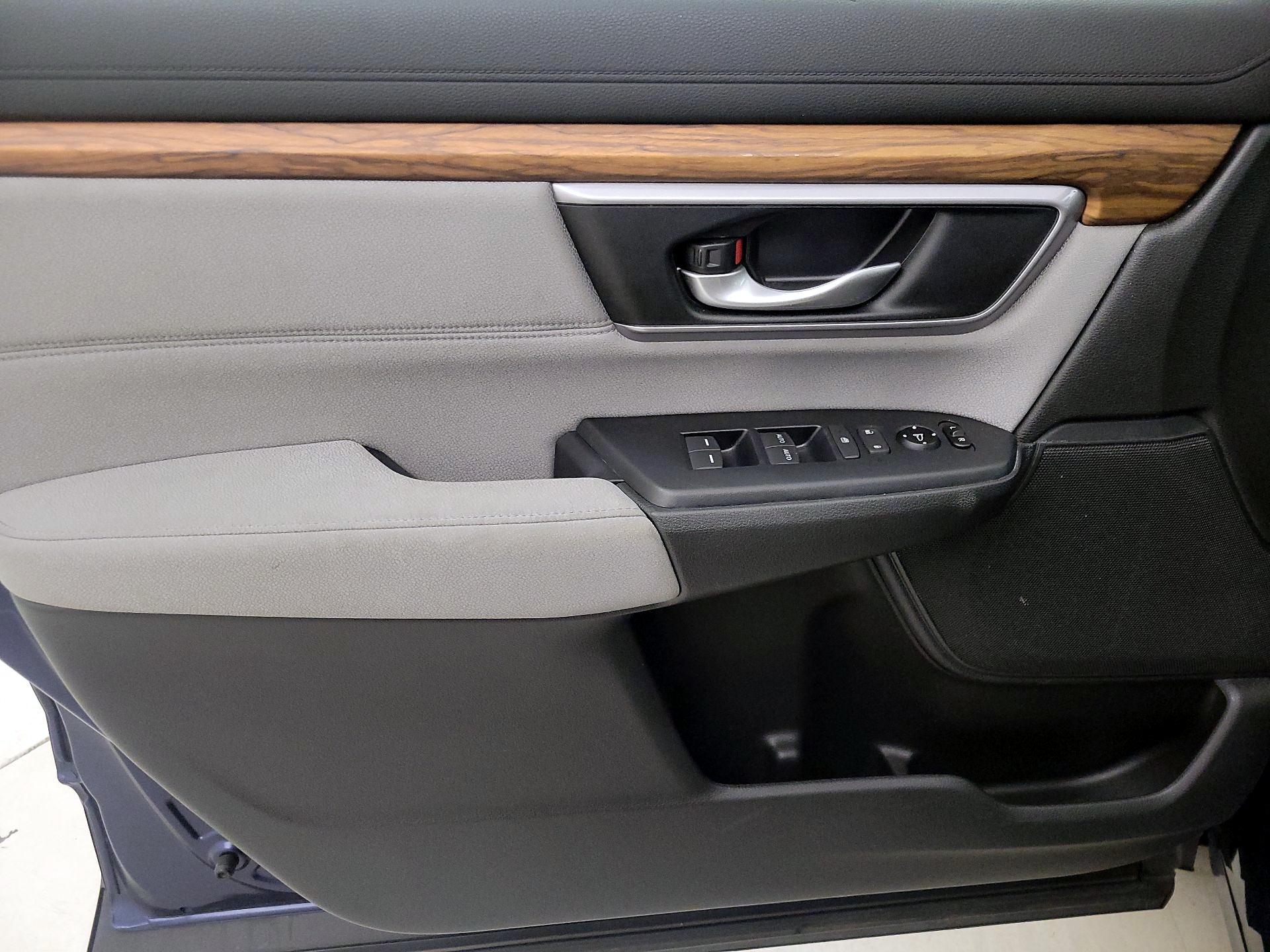 Thumbnail: 2017 Honda CR-V - 12