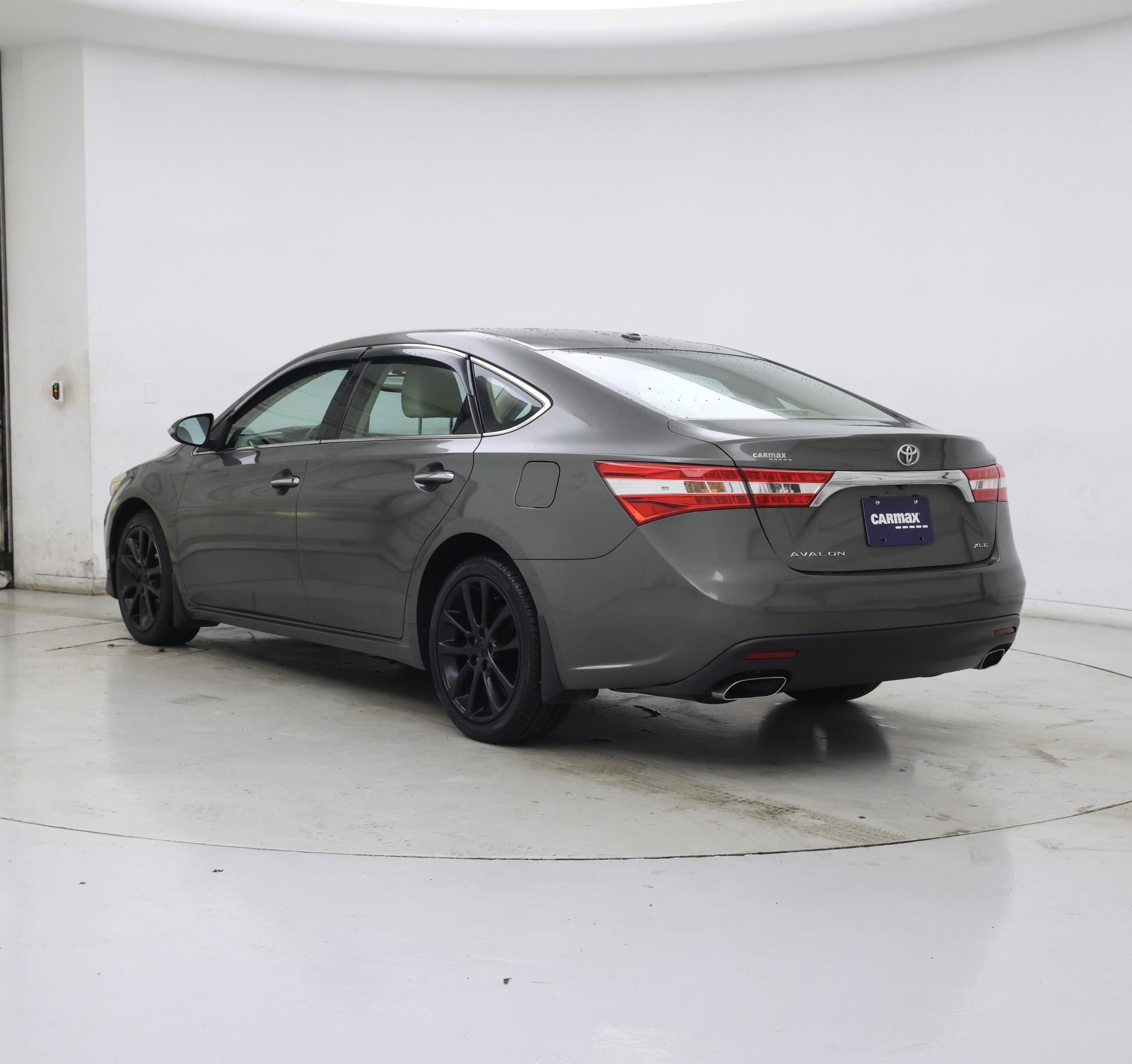 Thumbnail: 2014 Toyota Avalon - 2
