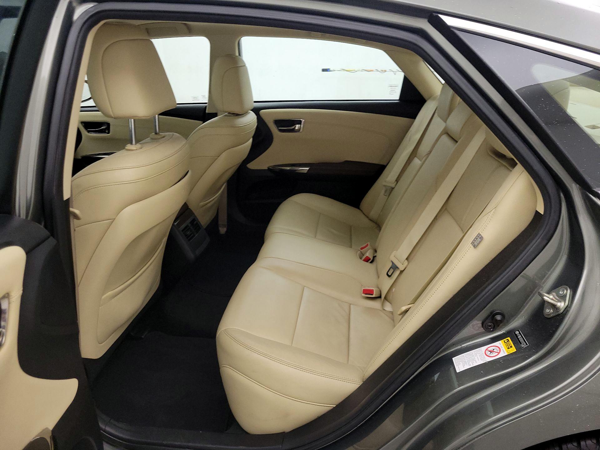 Thumbnail: 2014 Toyota Avalon - 20