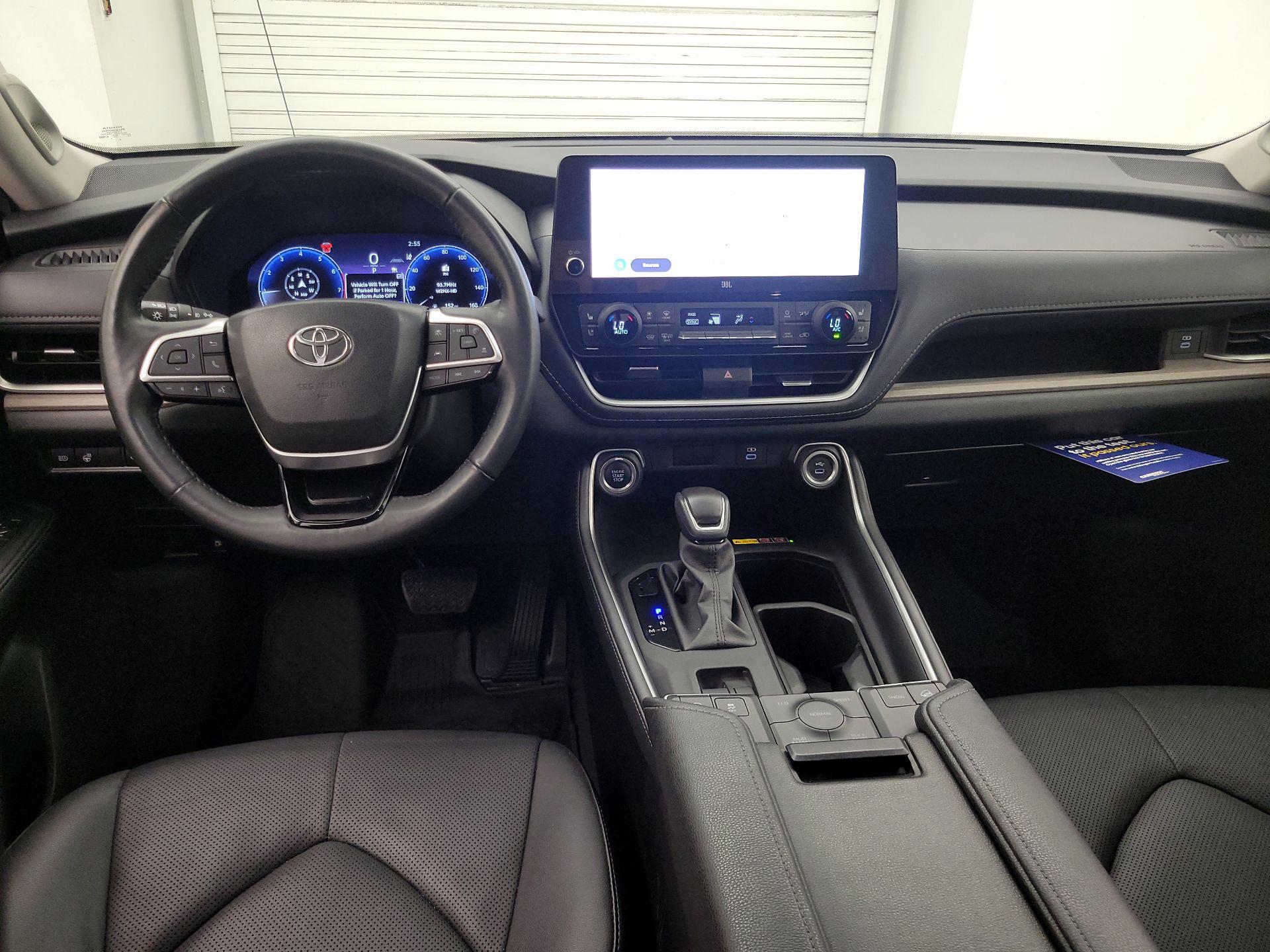 Thumbnail: 2024 Toyota Grand Highlander - 9