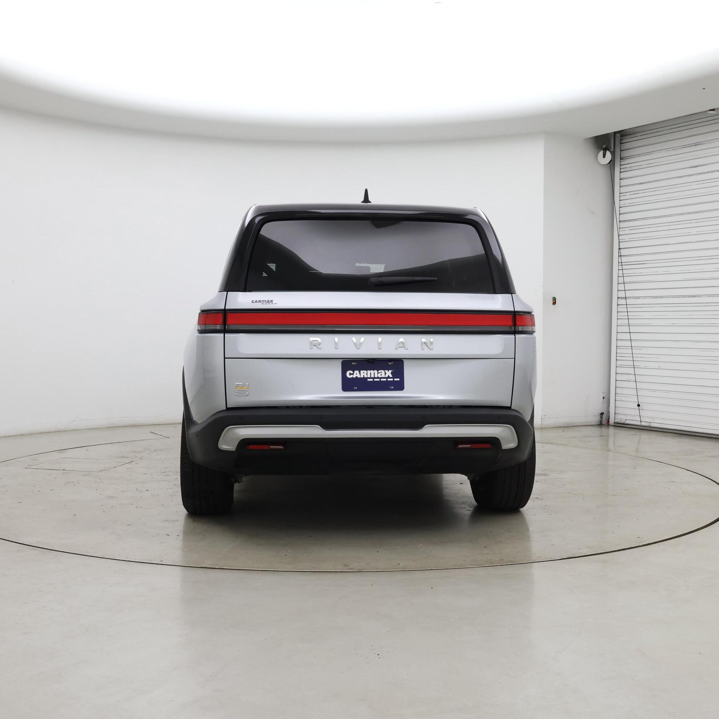 Thumbnail: 2023 Rivian R1S - 6