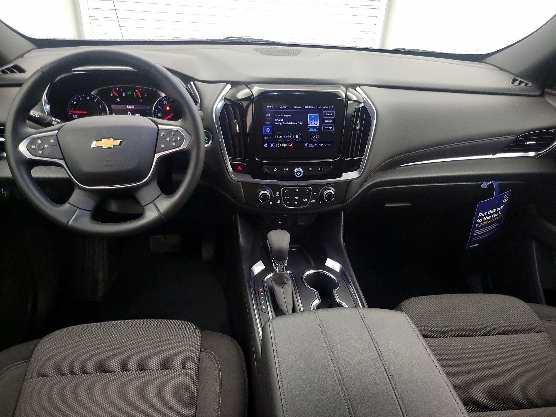 Thumbnail: 2023 Chevrolet Traverse - 9