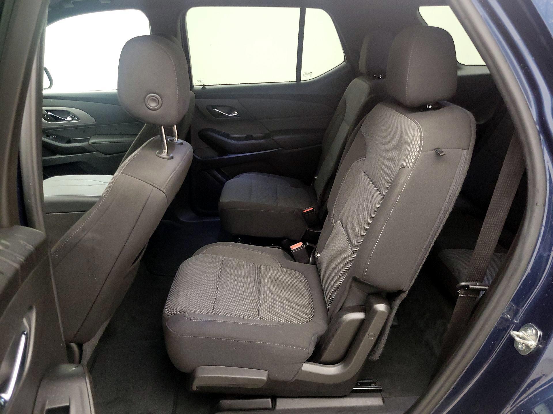 Thumbnail: 2023 Chevrolet Traverse - 19