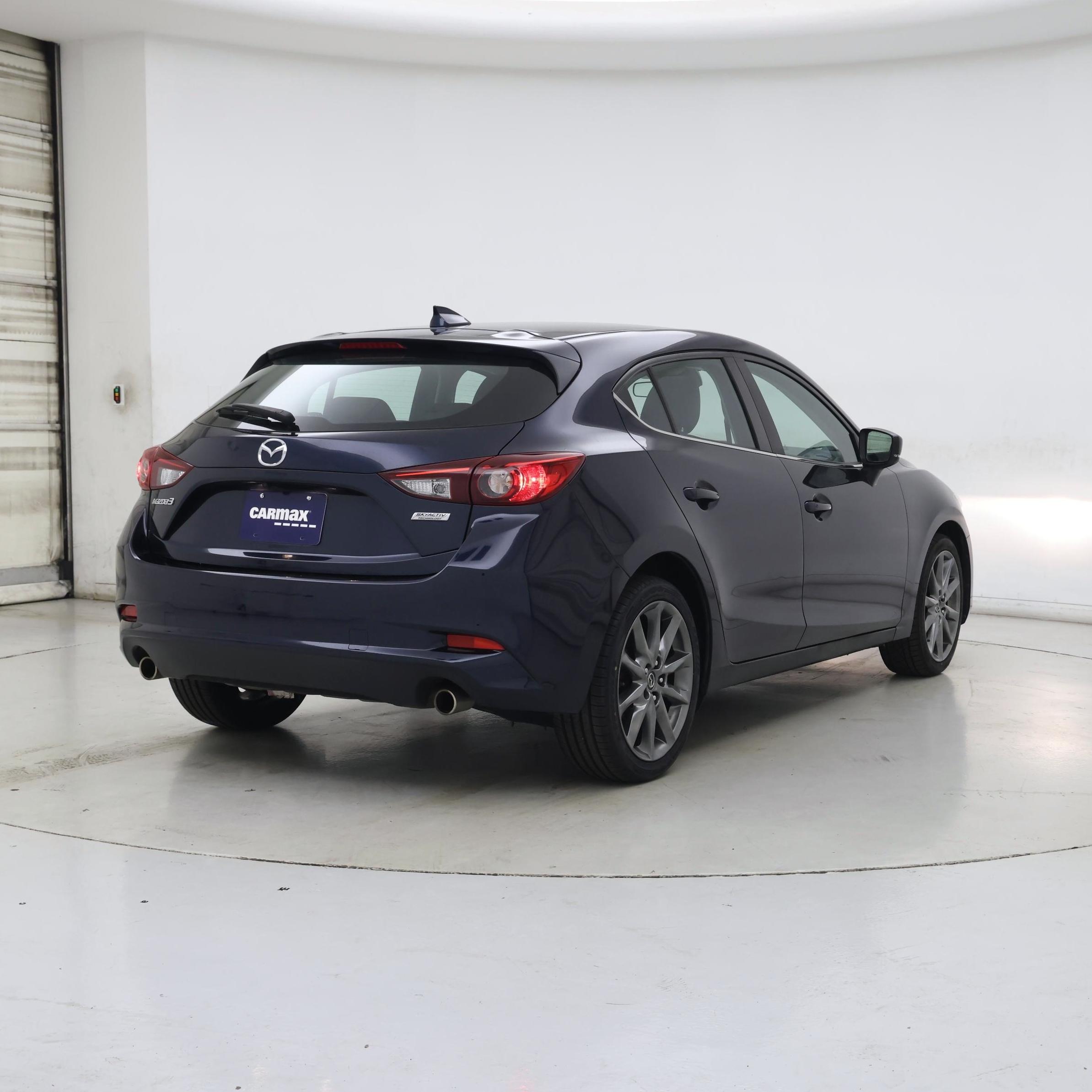 Thumbnail: 2018 Mazda Mazda3 - 8