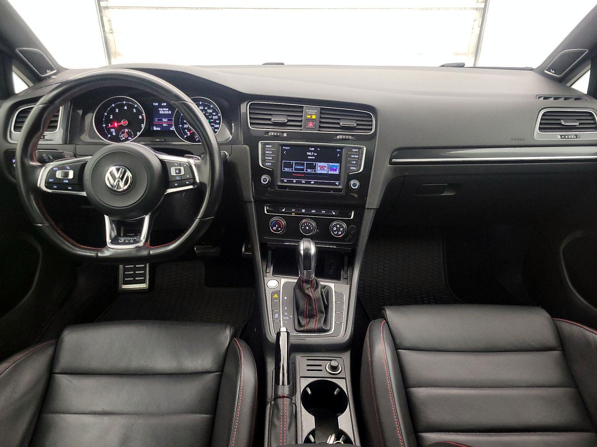 Thumbnail: 2017 Volkswagen Golf - 9