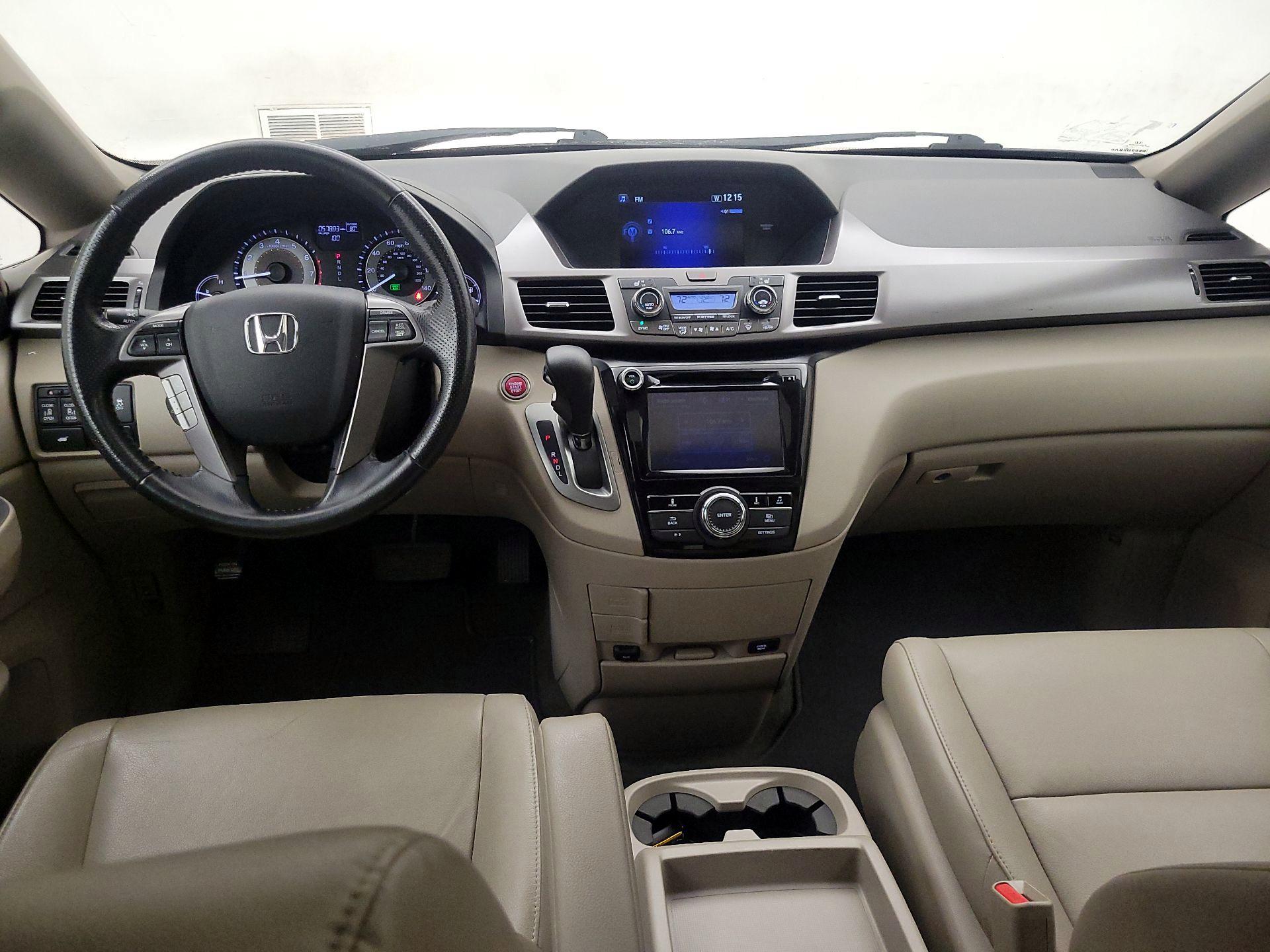Thumbnail: 2015 Honda Odyssey - 9
