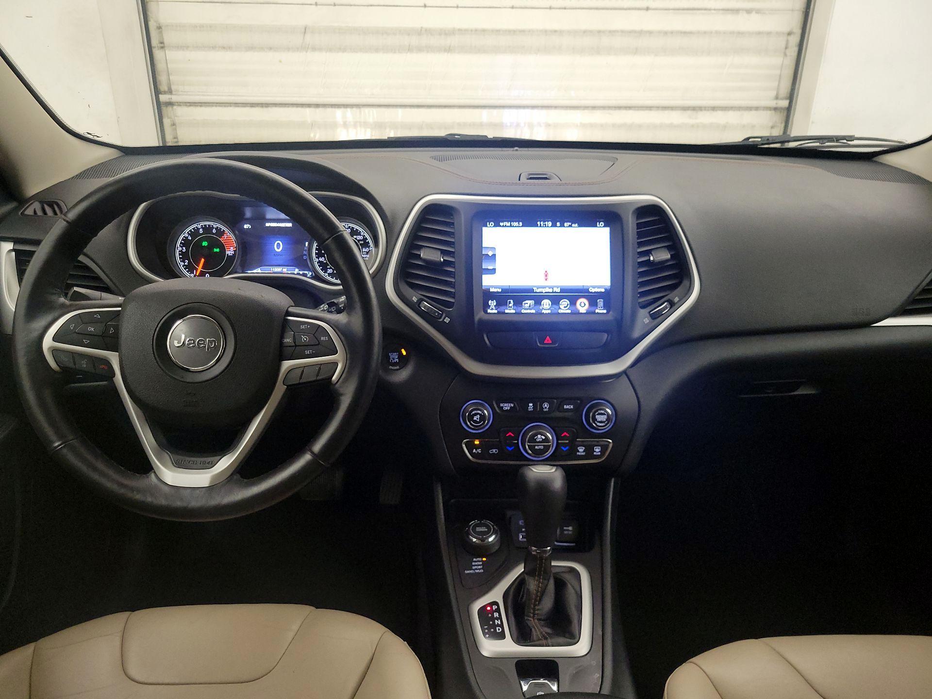 Thumbnail: 2016 Jeep Cherokee - 9