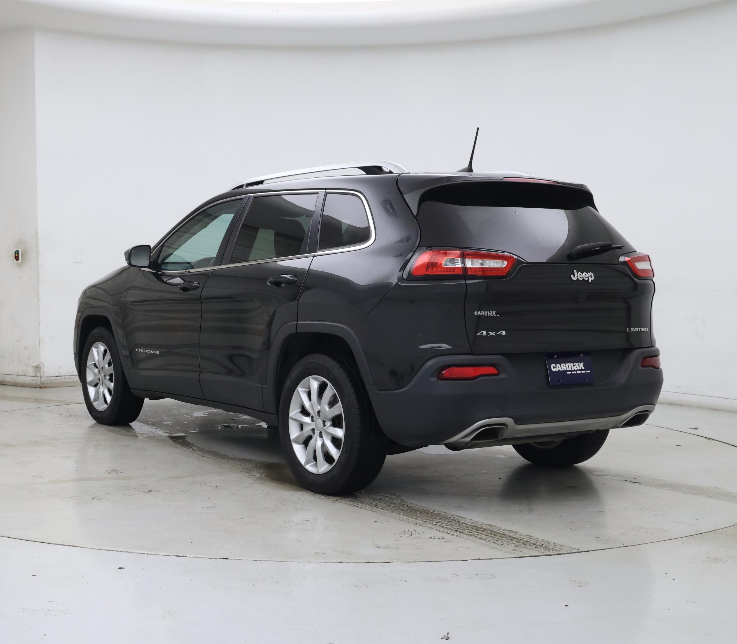 Thumbnail: 2016 Jeep Cherokee - 2