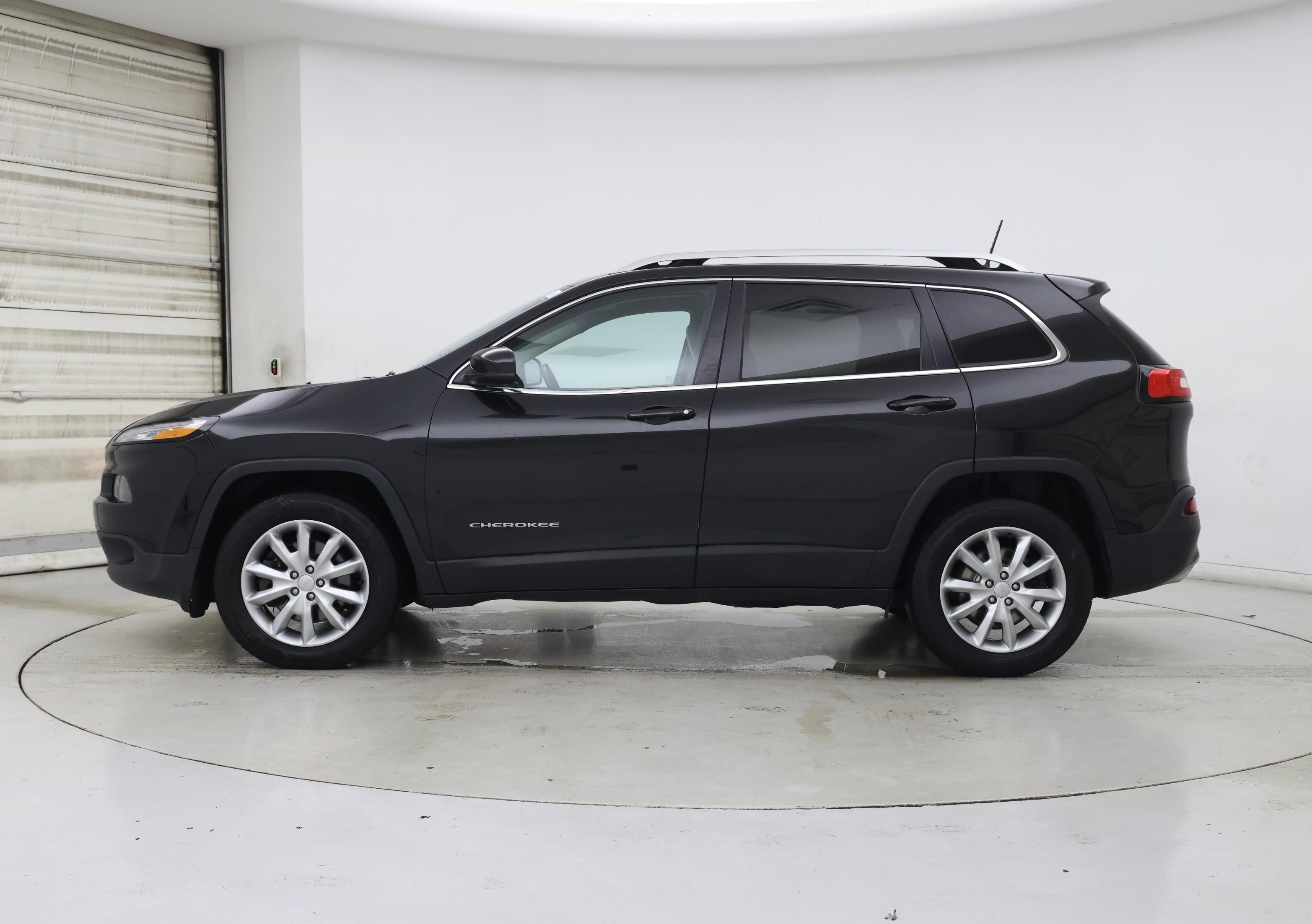 Thumbnail: 2016 Jeep Cherokee - 3