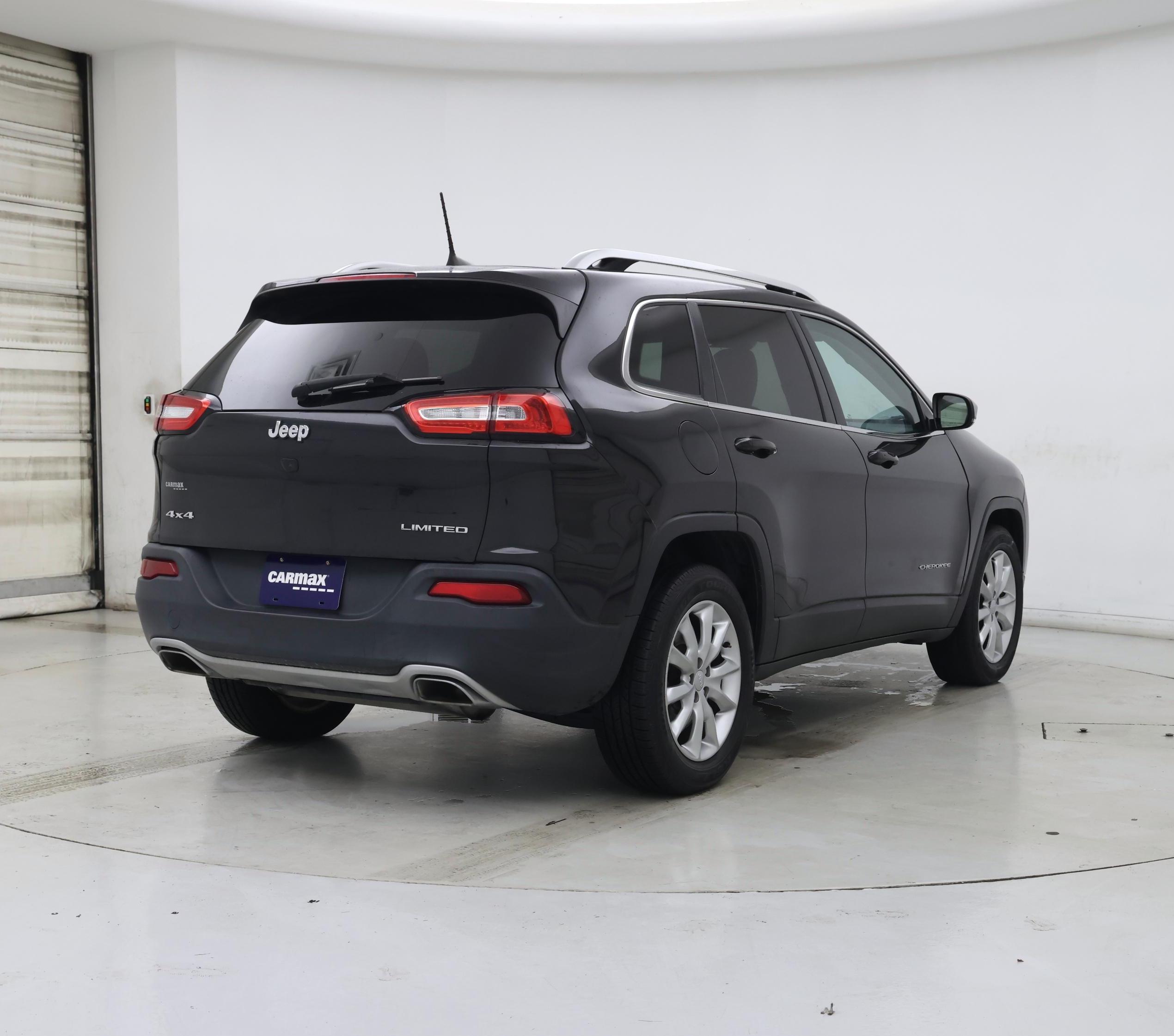 Thumbnail: 2016 Jeep Cherokee - 8