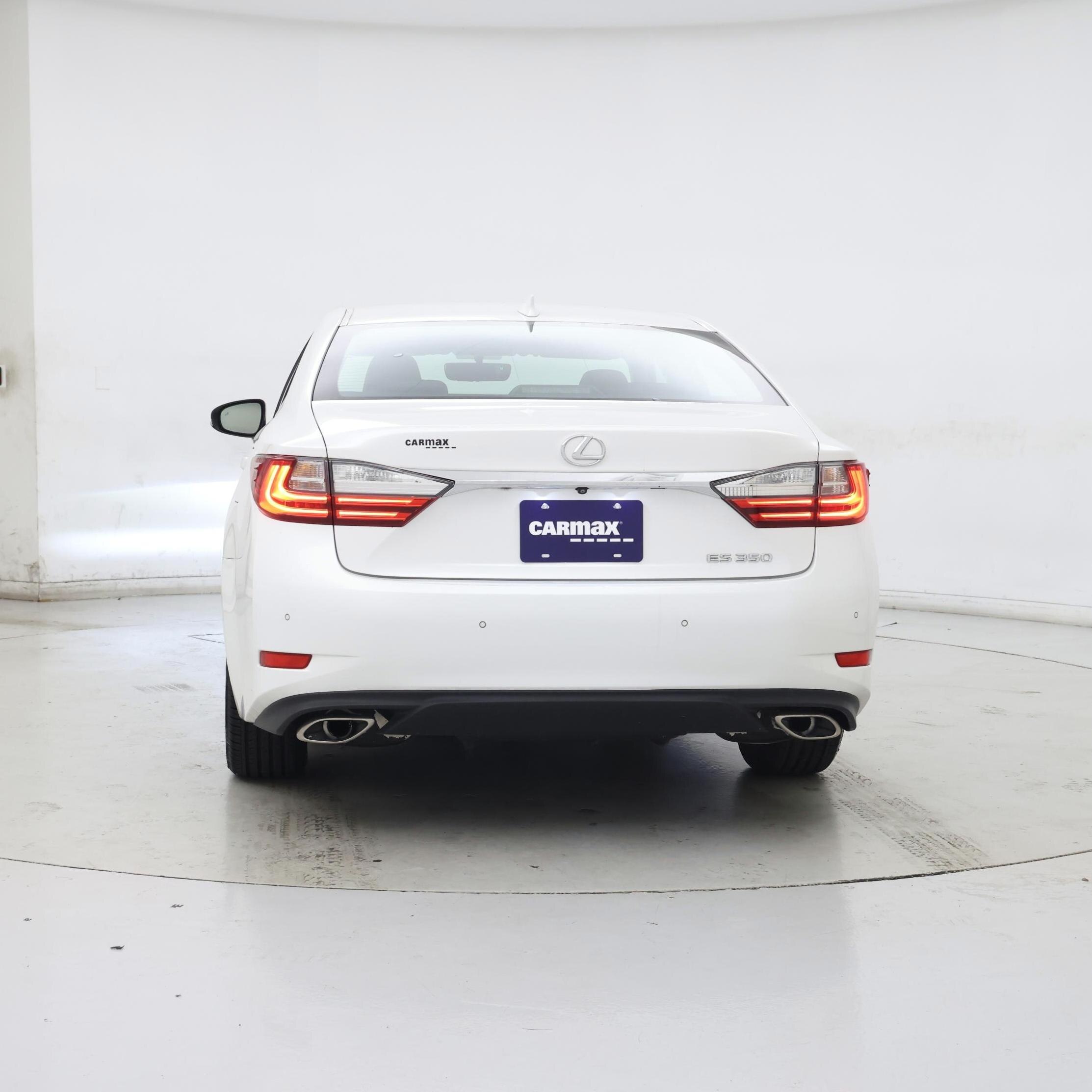 Thumbnail: 2016 Lexus ES - 6