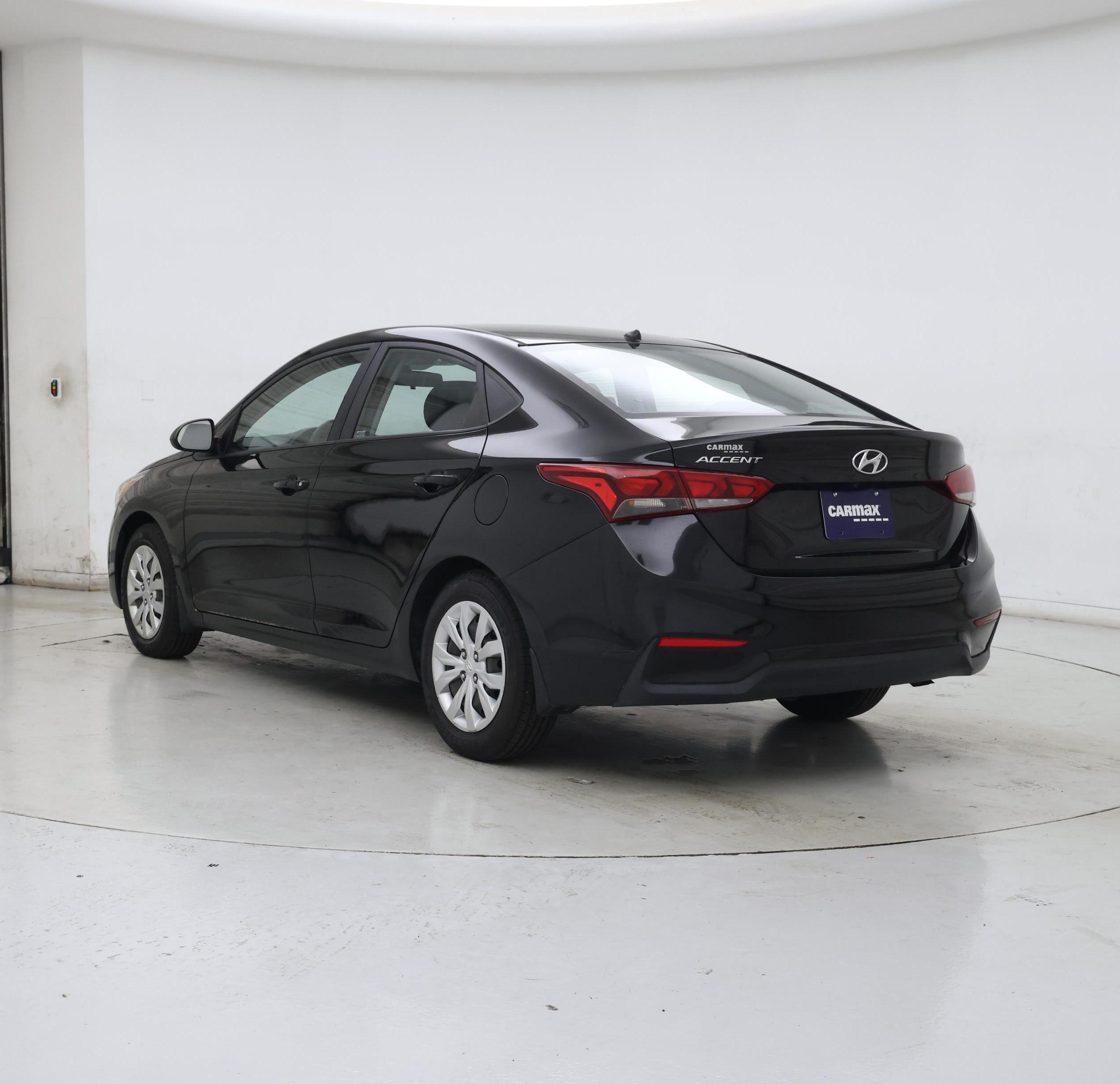 Thumbnail: 2018 Hyundai Accent - 2