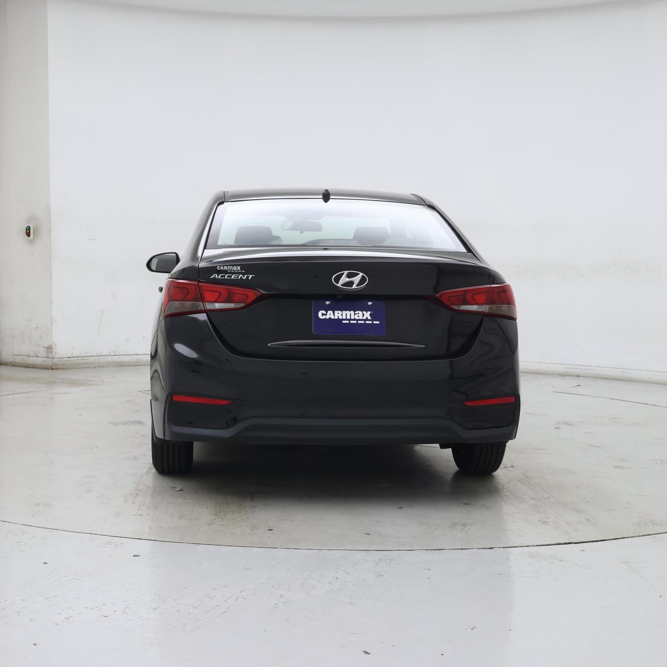 Thumbnail: 2018 Hyundai Accent - 6