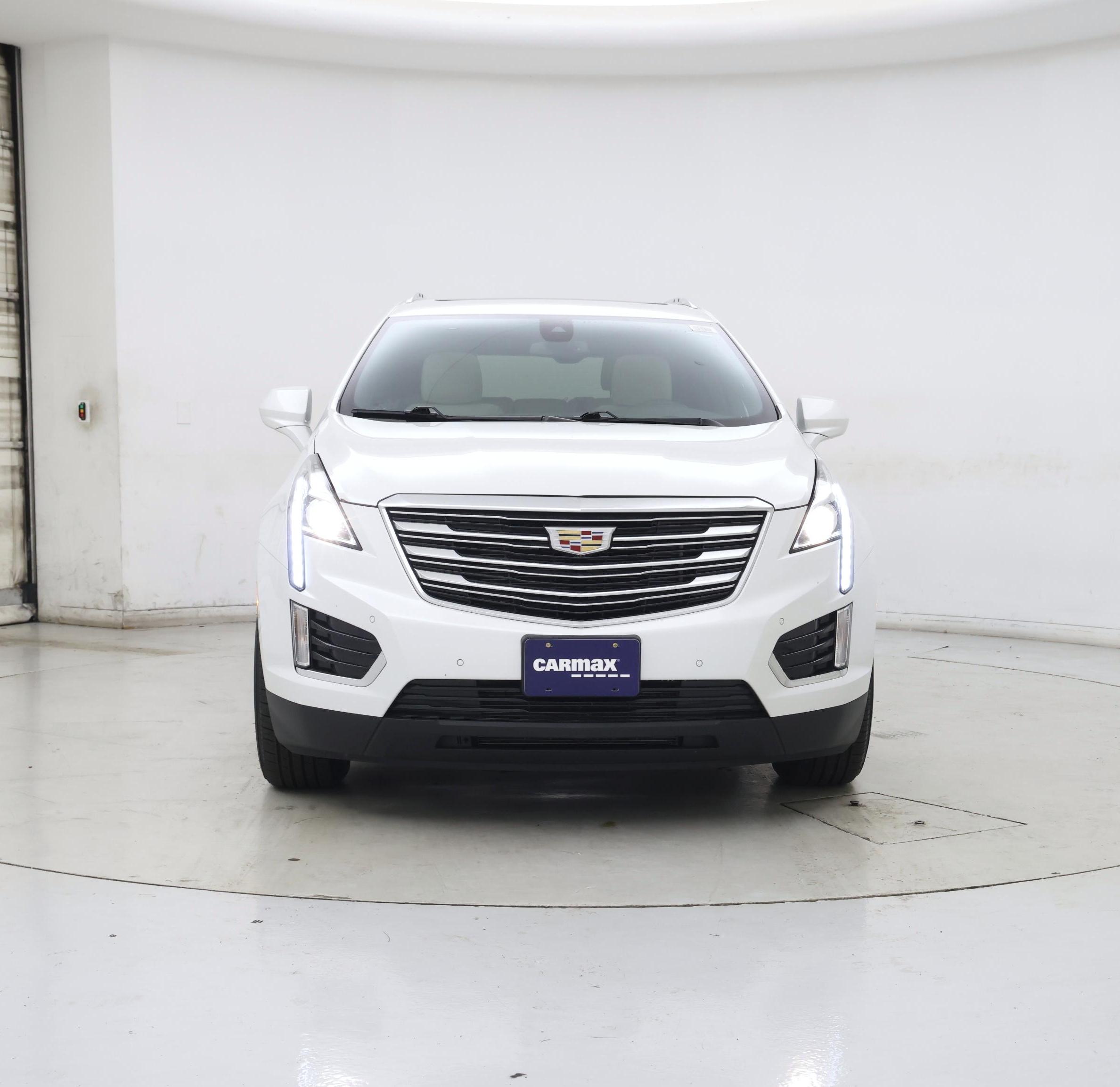 Thumbnail: 2017 Cadillac XT5 - 5
