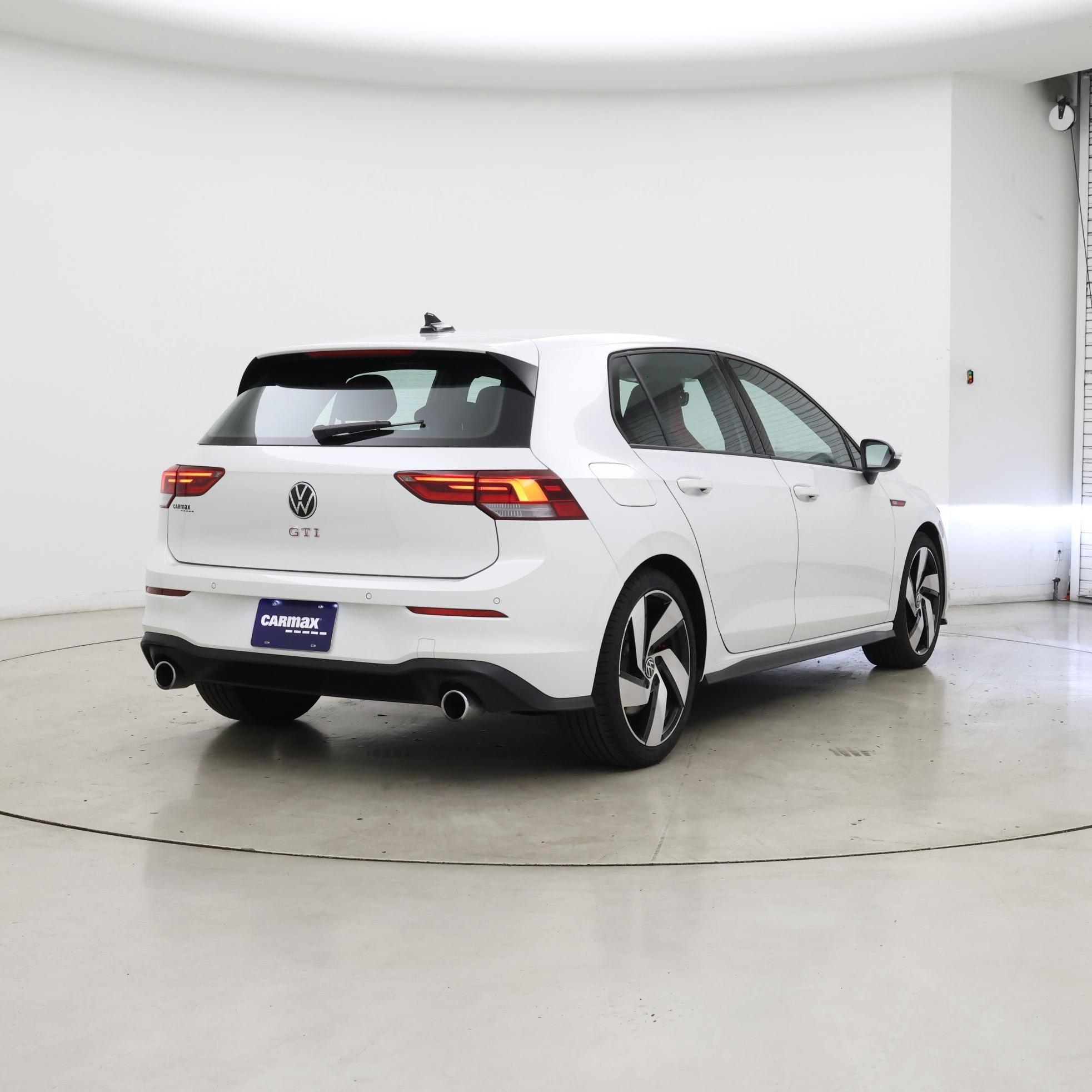 Thumbnail: 2024 Volkswagen Golf - 8
