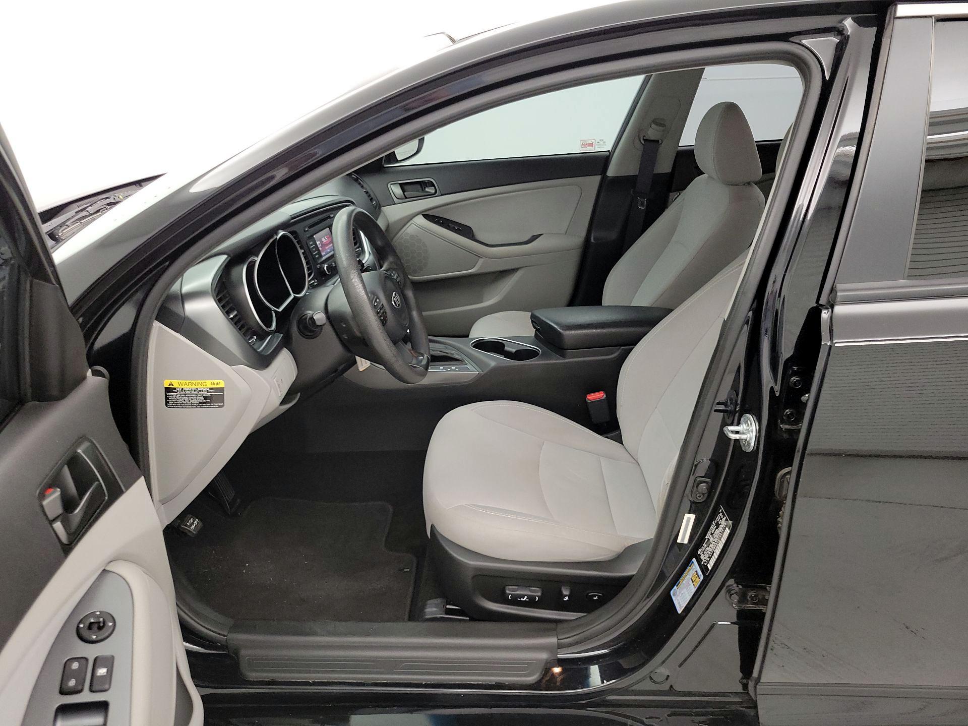 Thumbnail: 2015 Kia Optima - 11