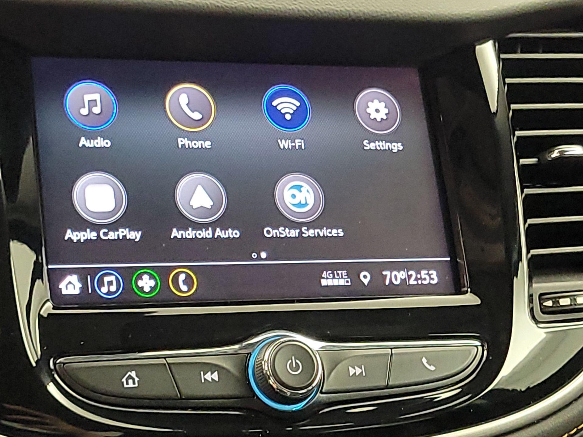 Thumbnail: 2022 Chevrolet Trax - 15