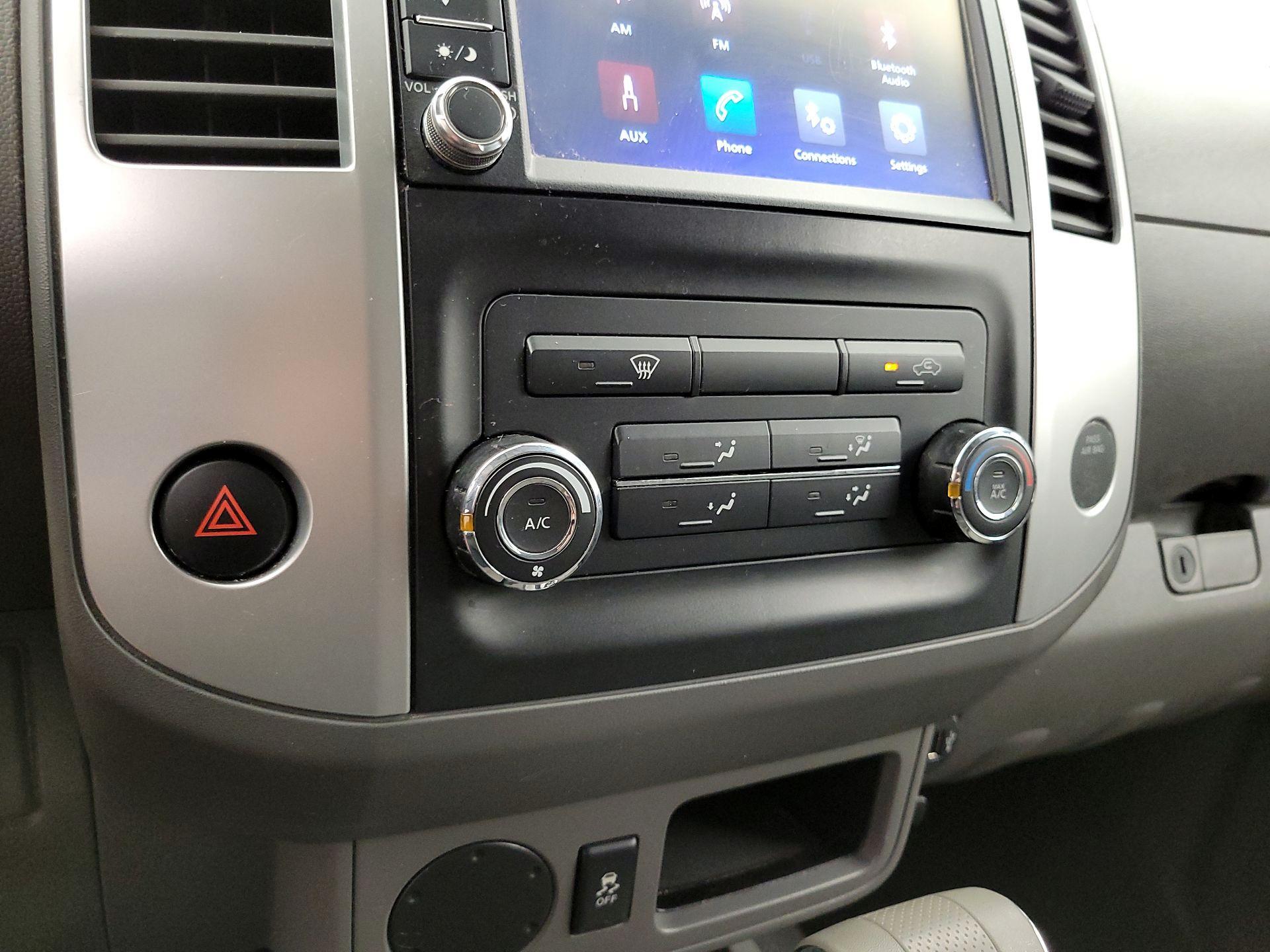 Thumbnail: 2019 Nissan Frontier - 16
