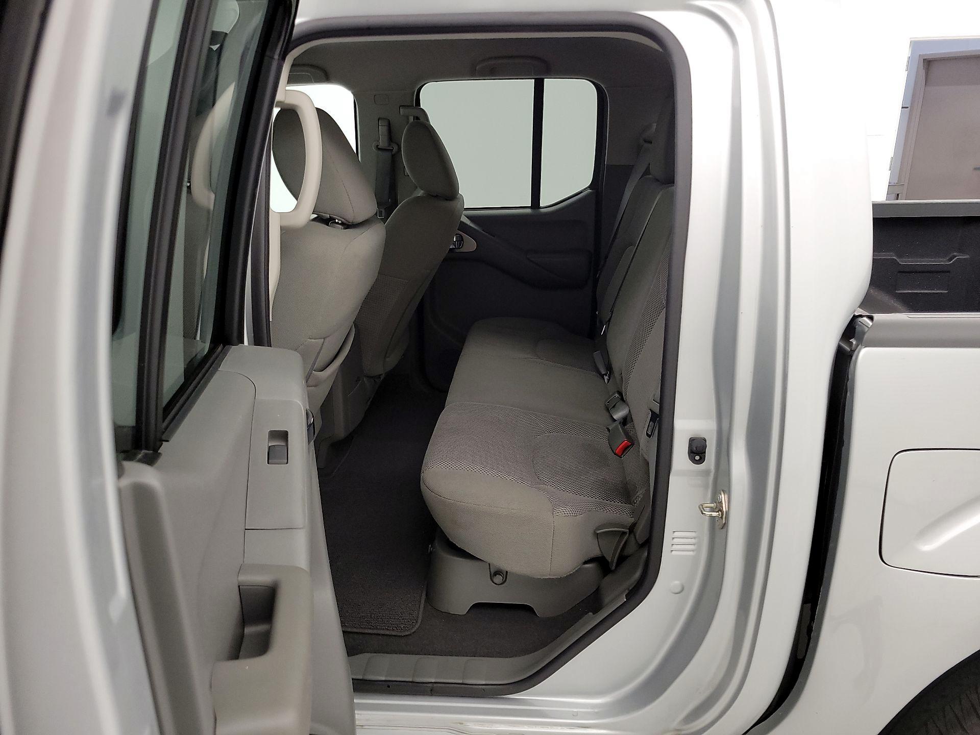 Thumbnail: 2019 Nissan Frontier - 19