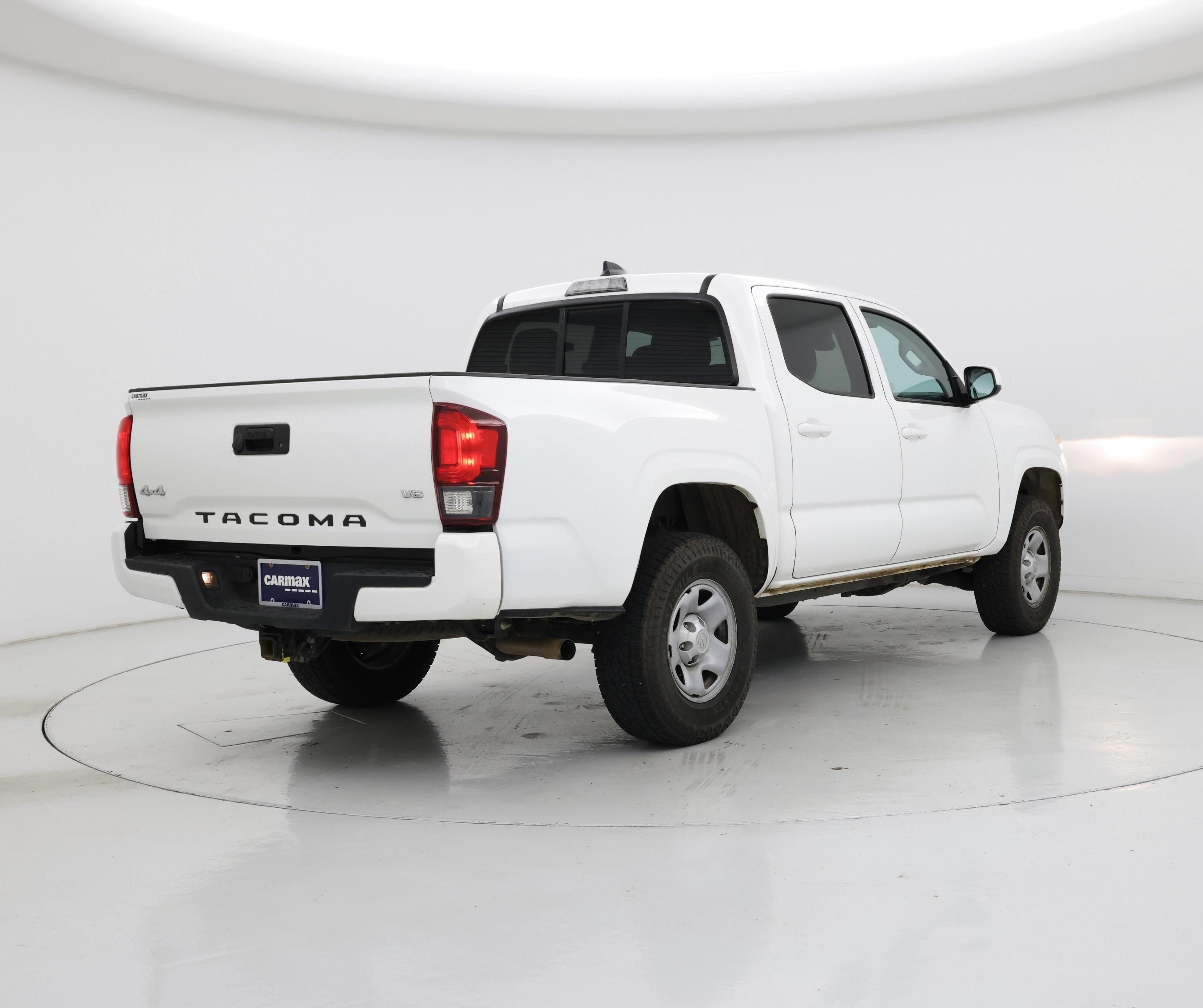 Thumbnail: 2023 Toyota Tacoma - 8