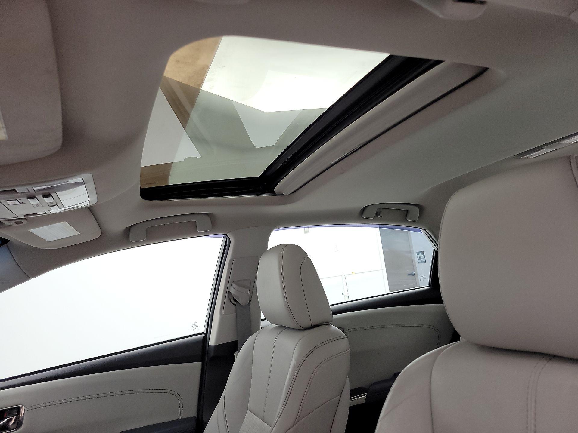 Thumbnail: 2014 Toyota Avalon - 20