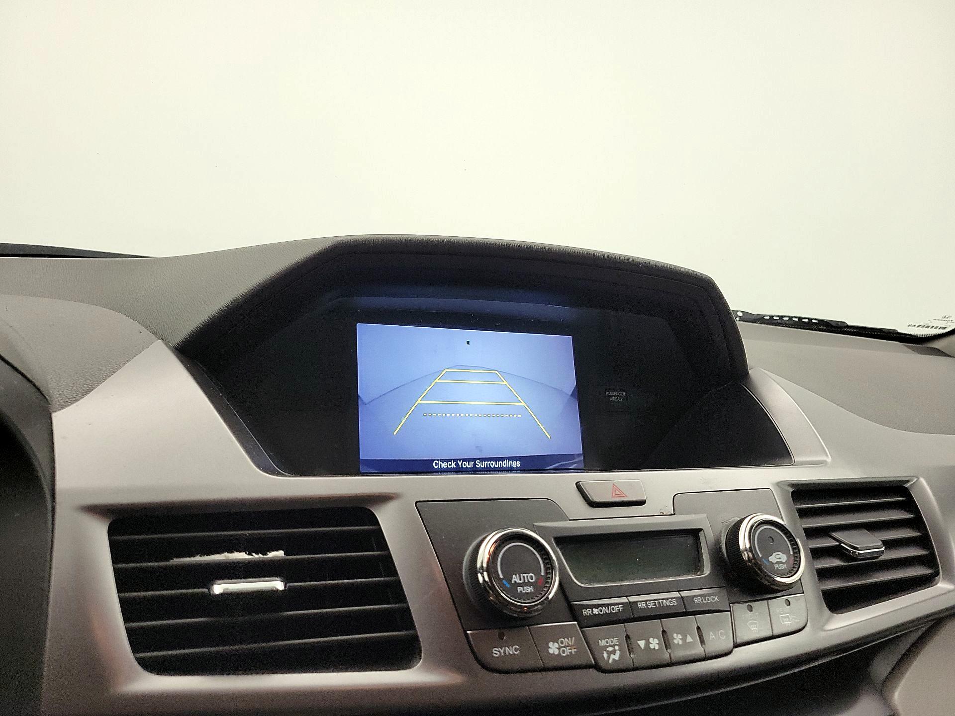 Thumbnail: 2014 Honda Odyssey - 14