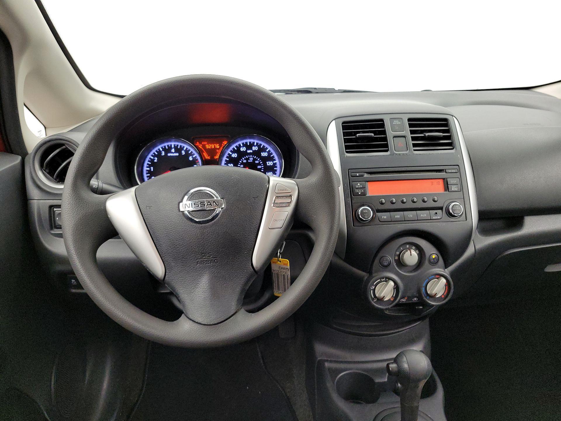 Thumbnail: 2014 Nissan Versa Note - 10