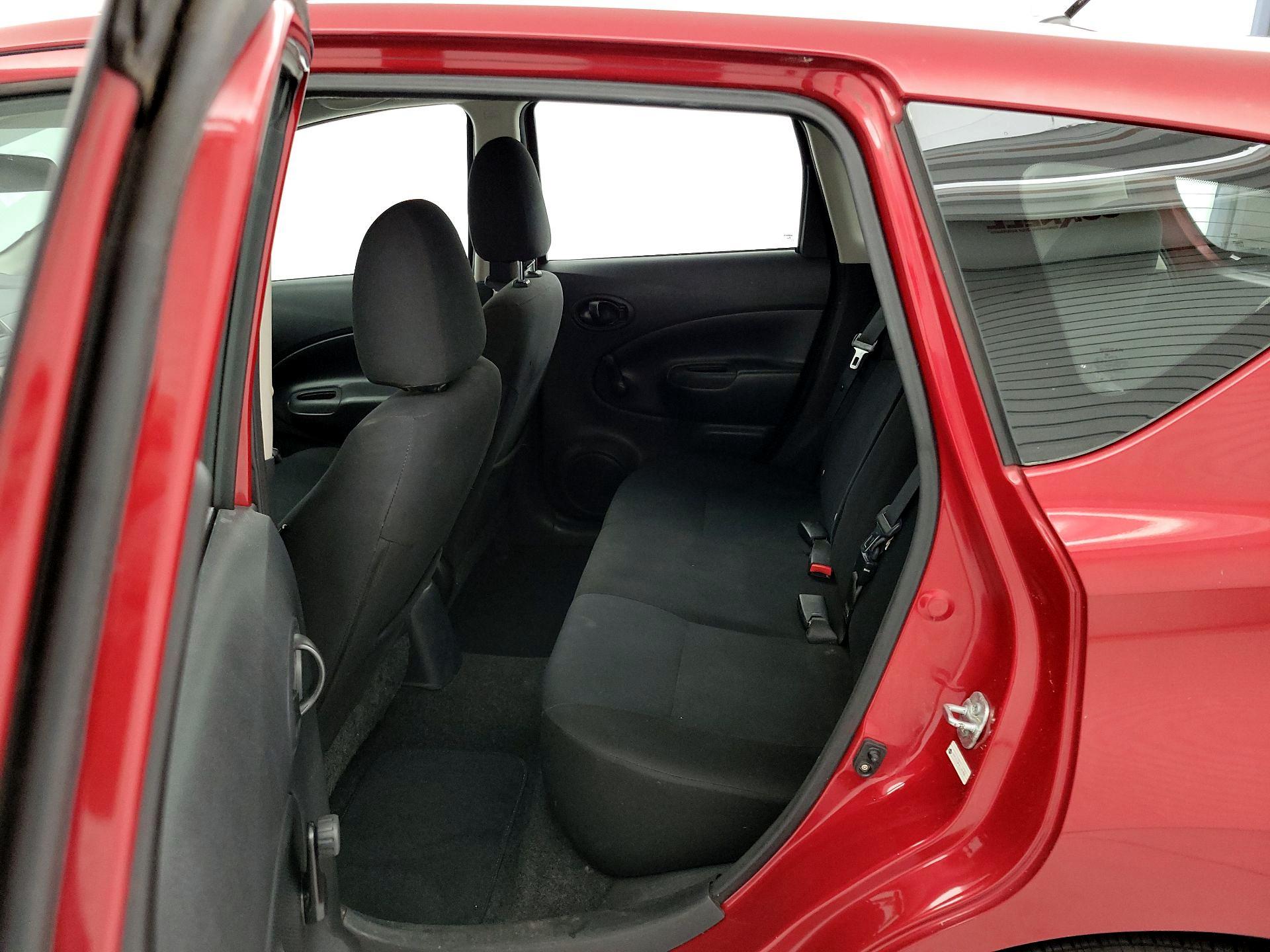 Thumbnail: 2014 Nissan Versa Note - 18