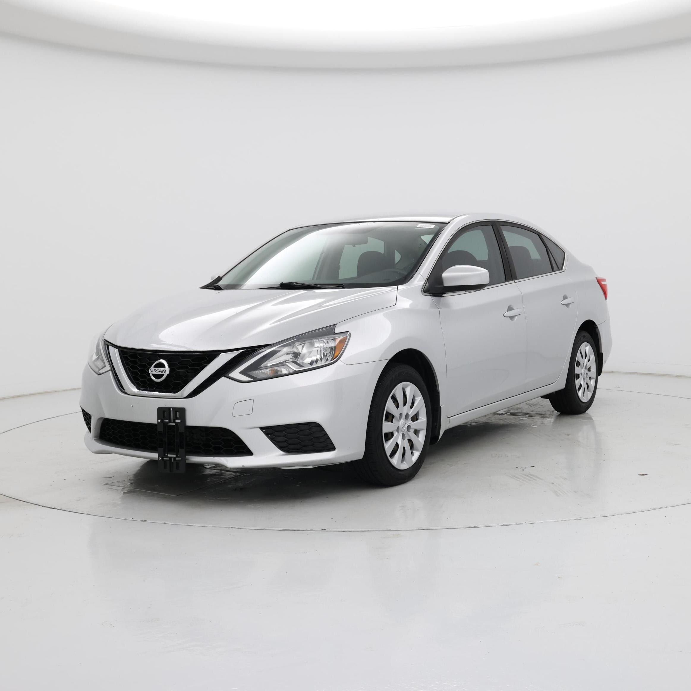Thumbnail: 2017 Nissan Sentra - 4