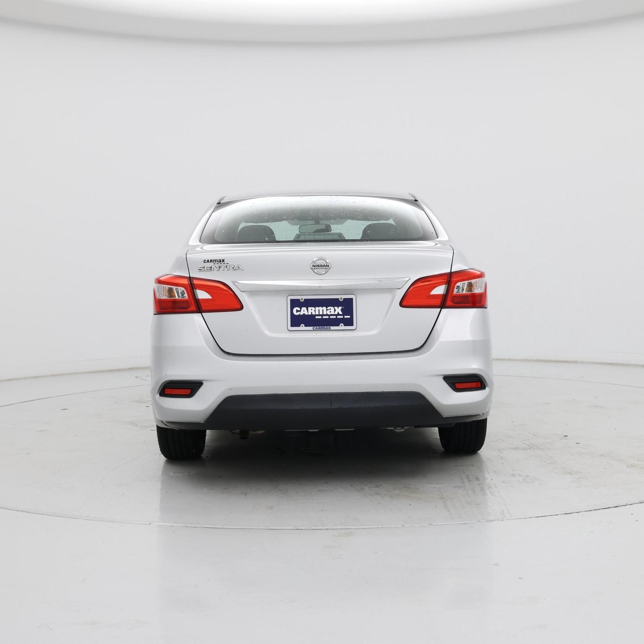 Thumbnail: 2017 Nissan Sentra - 6