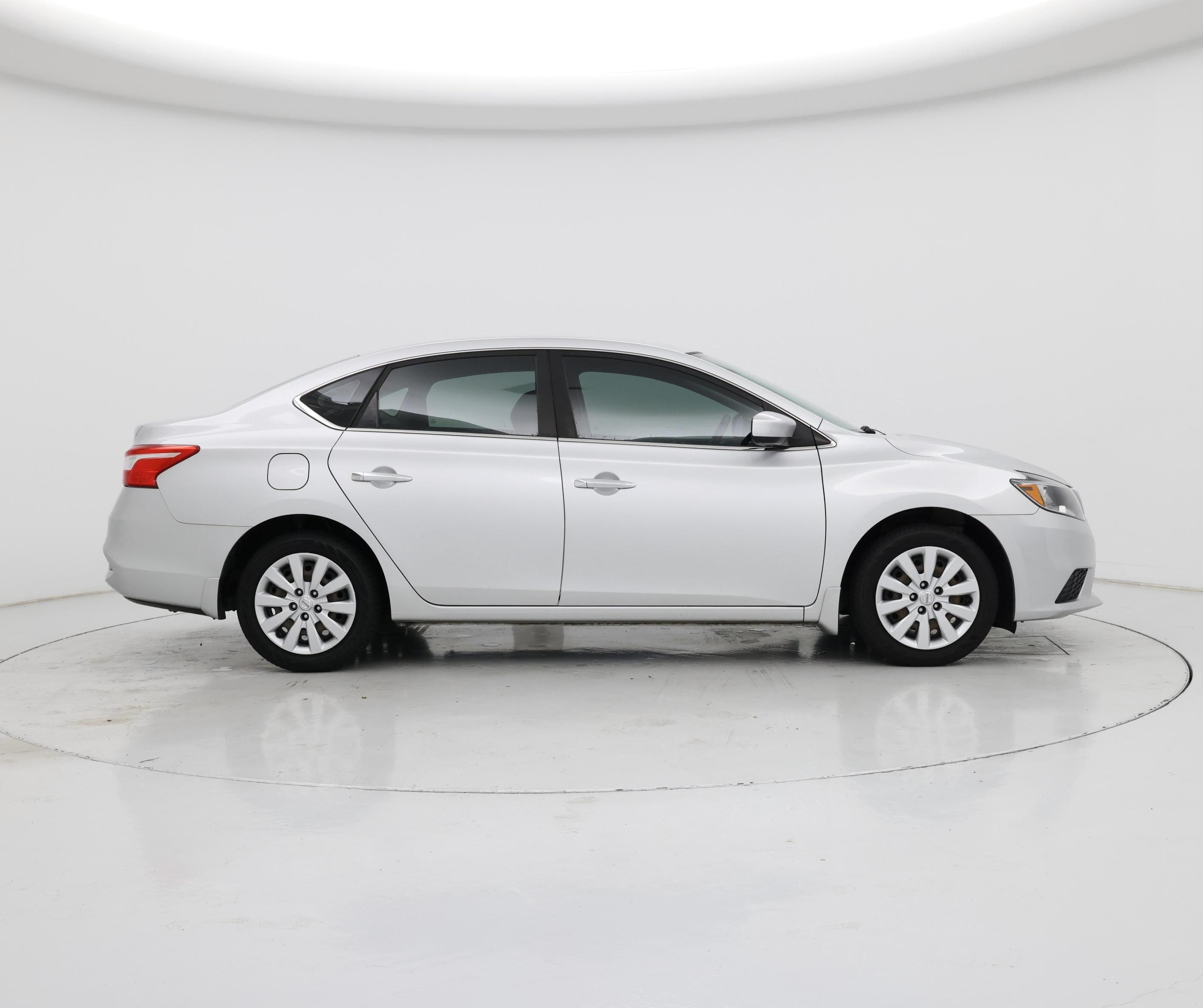 Thumbnail: 2017 Nissan Sentra - 7