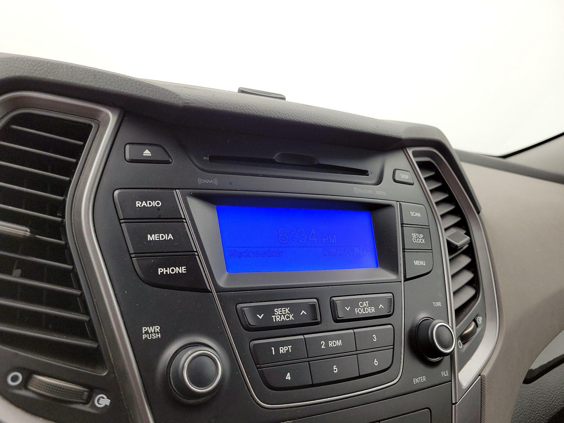 Thumbnail: 2013 Hyundai Santa Fe - 14