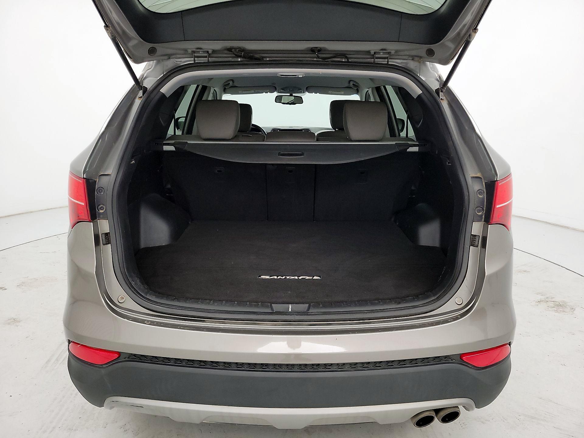 Thumbnail: 2013 Hyundai Santa Fe - 19