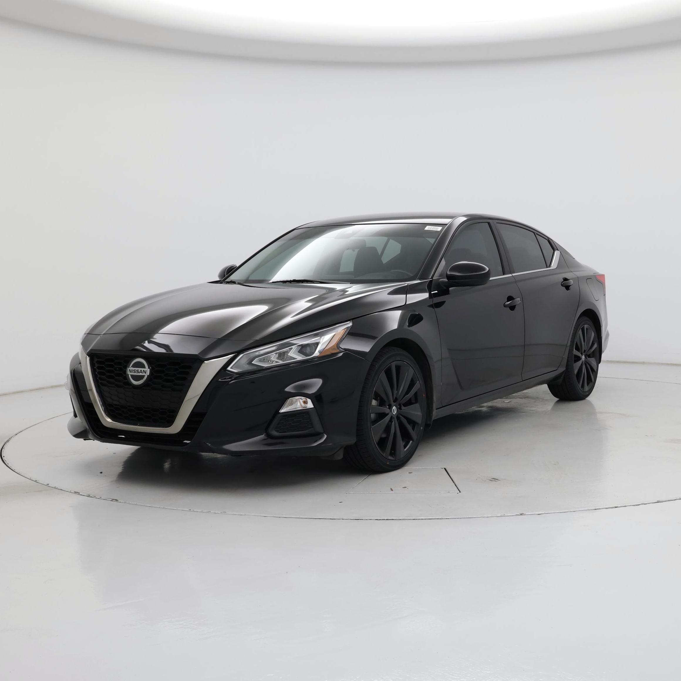 Thumbnail: 2021 Nissan Altima - 4