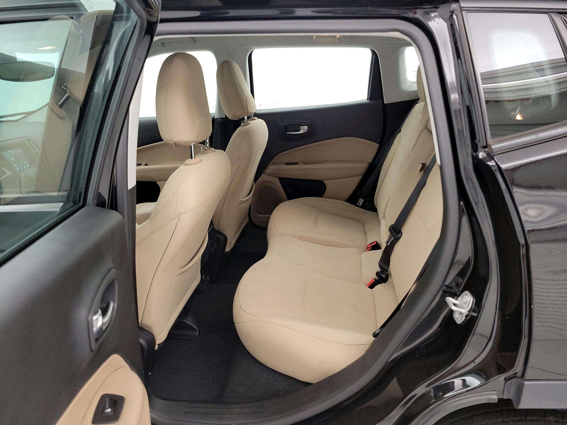 Thumbnail: 2020 Jeep Compass - 19