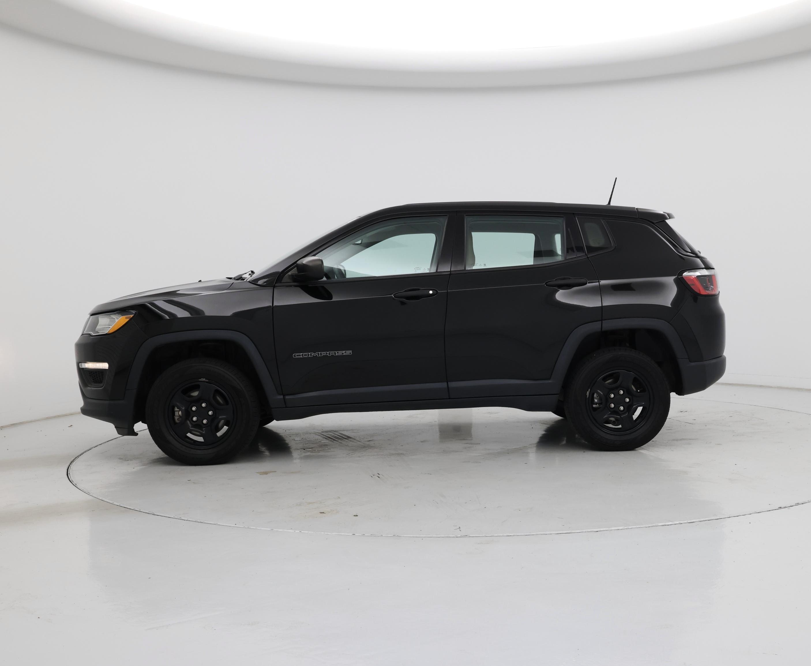 Thumbnail: 2020 Jeep Compass - 3