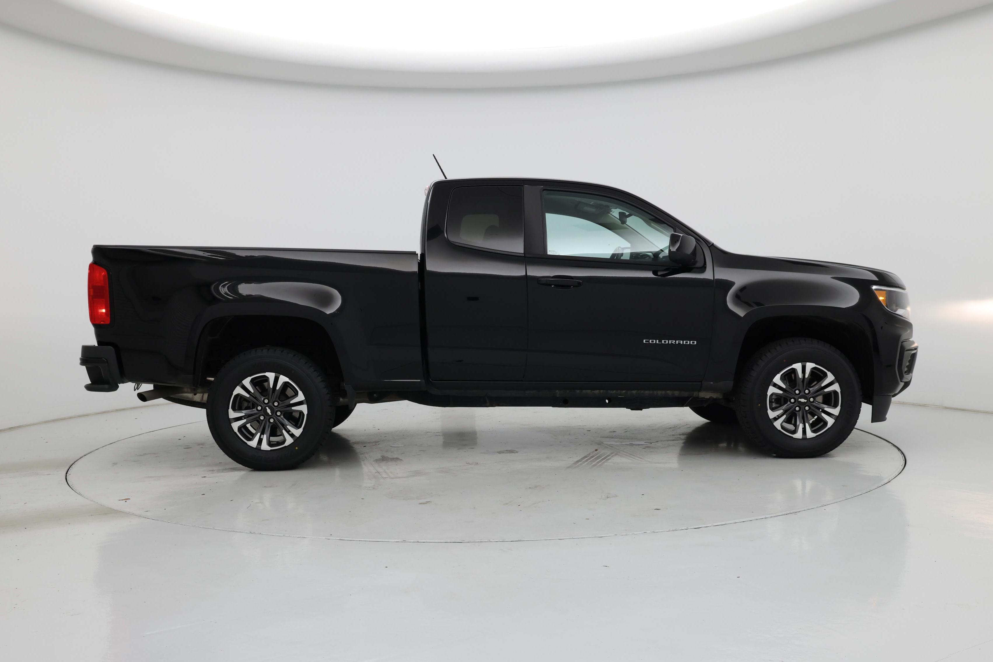 Thumbnail: 2022 Chevrolet Colorado - 7