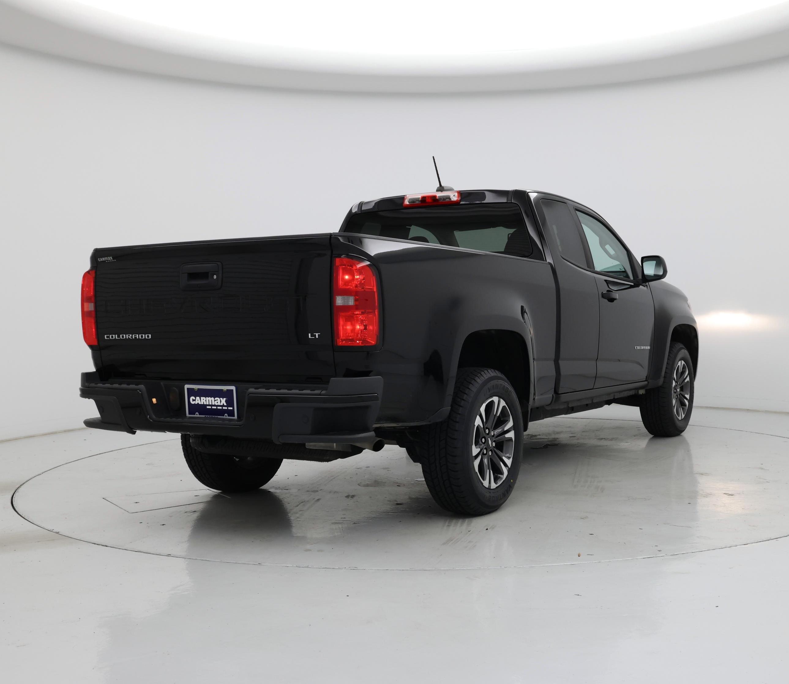 Thumbnail: 2022 Chevrolet Colorado - 8