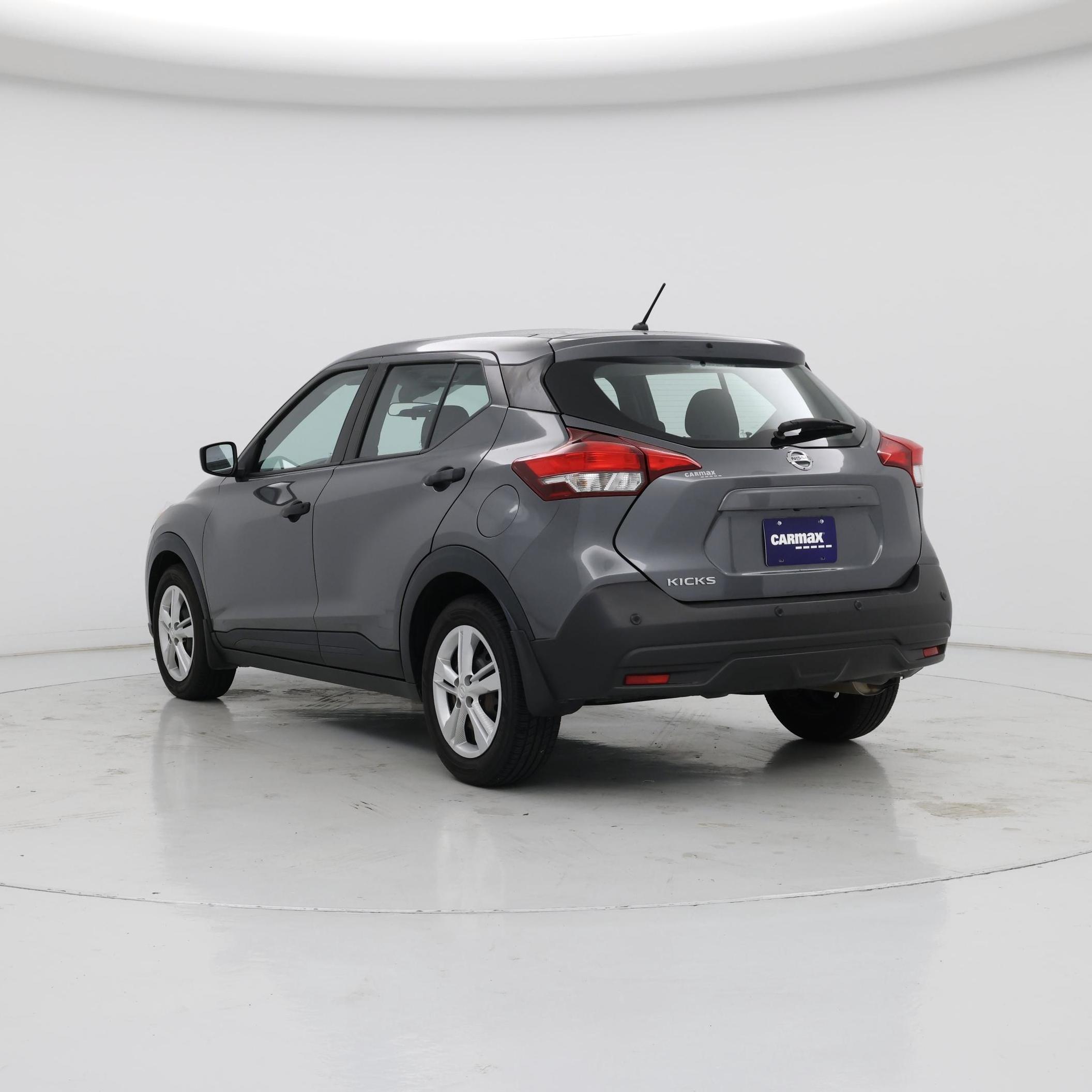 Thumbnail: 2020 Nissan Kicks - 2
