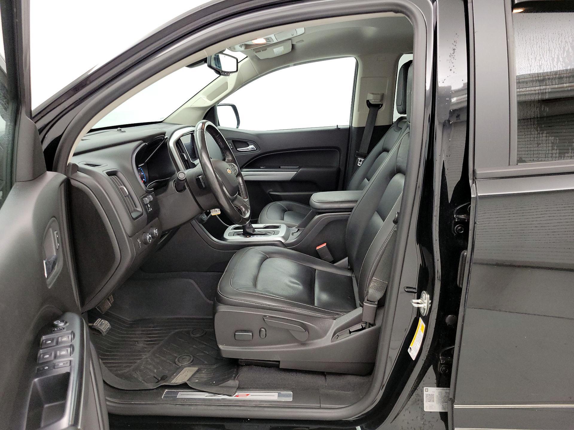 Thumbnail: 2019 Chevrolet Colorado - 11