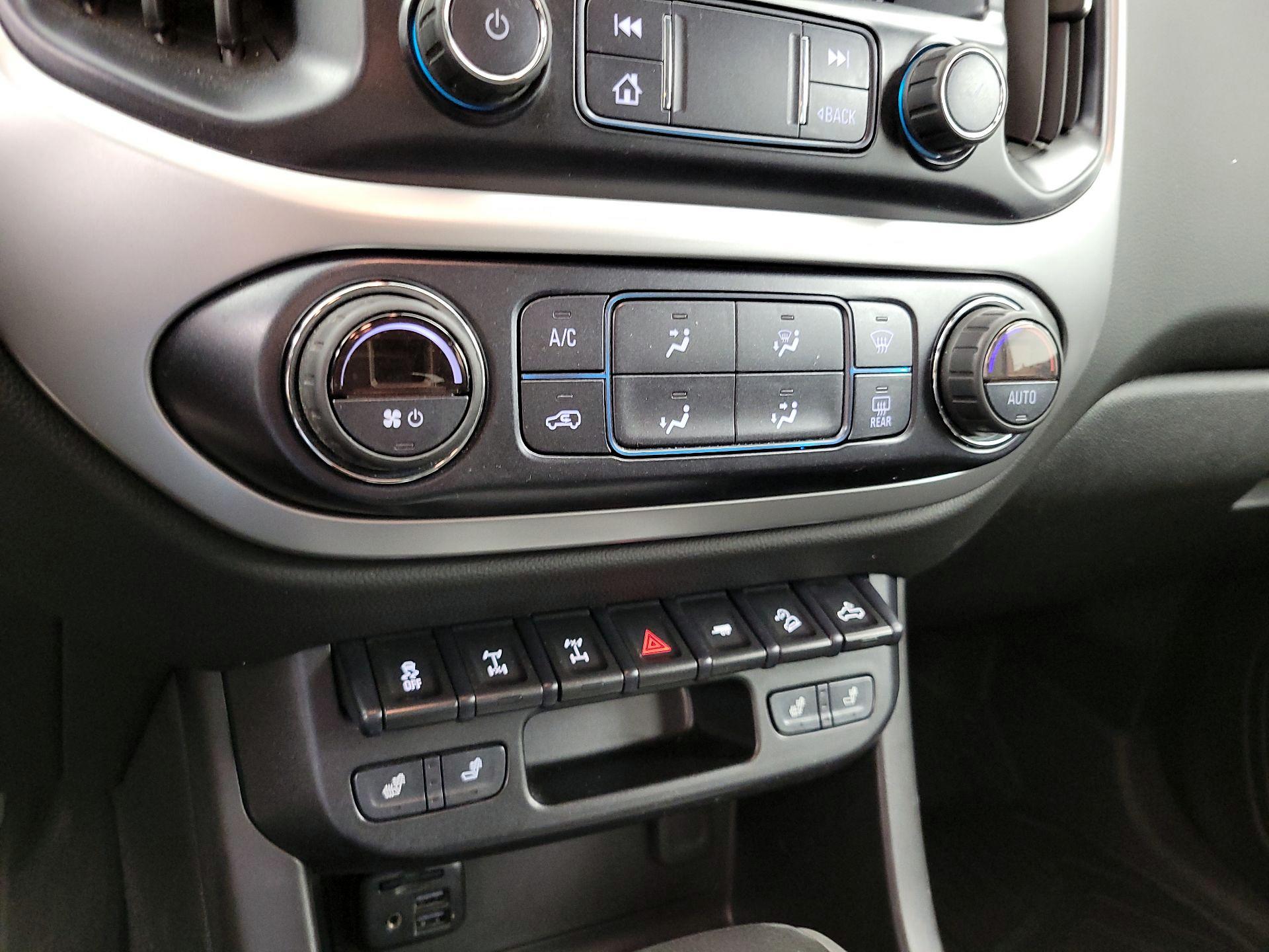 Thumbnail: 2019 Chevrolet Colorado - 17