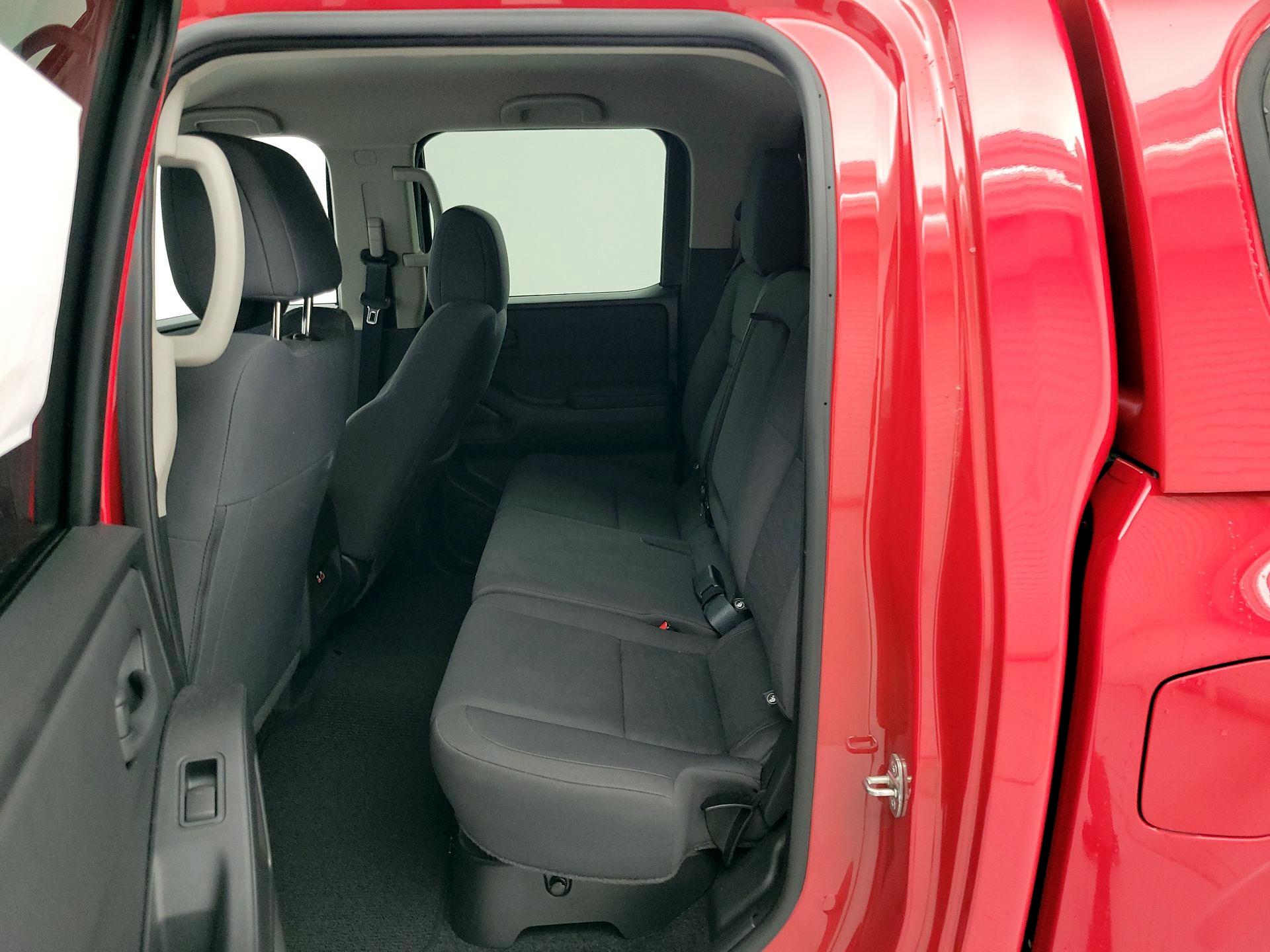 Thumbnail: 2022 Nissan Frontier - 19