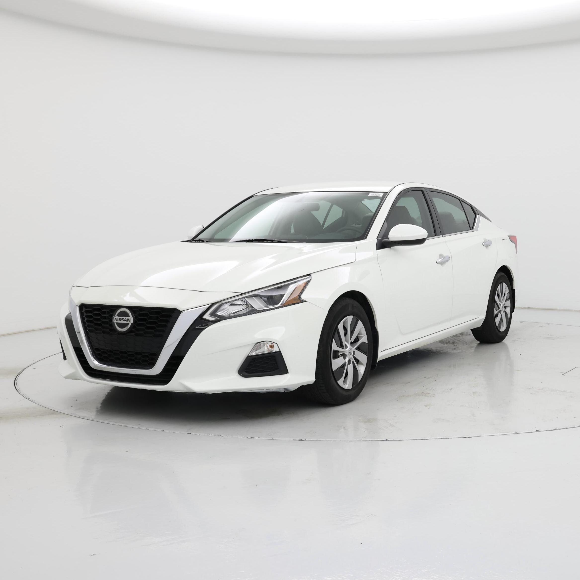 Thumbnail: 2019 Nissan Altima - 4