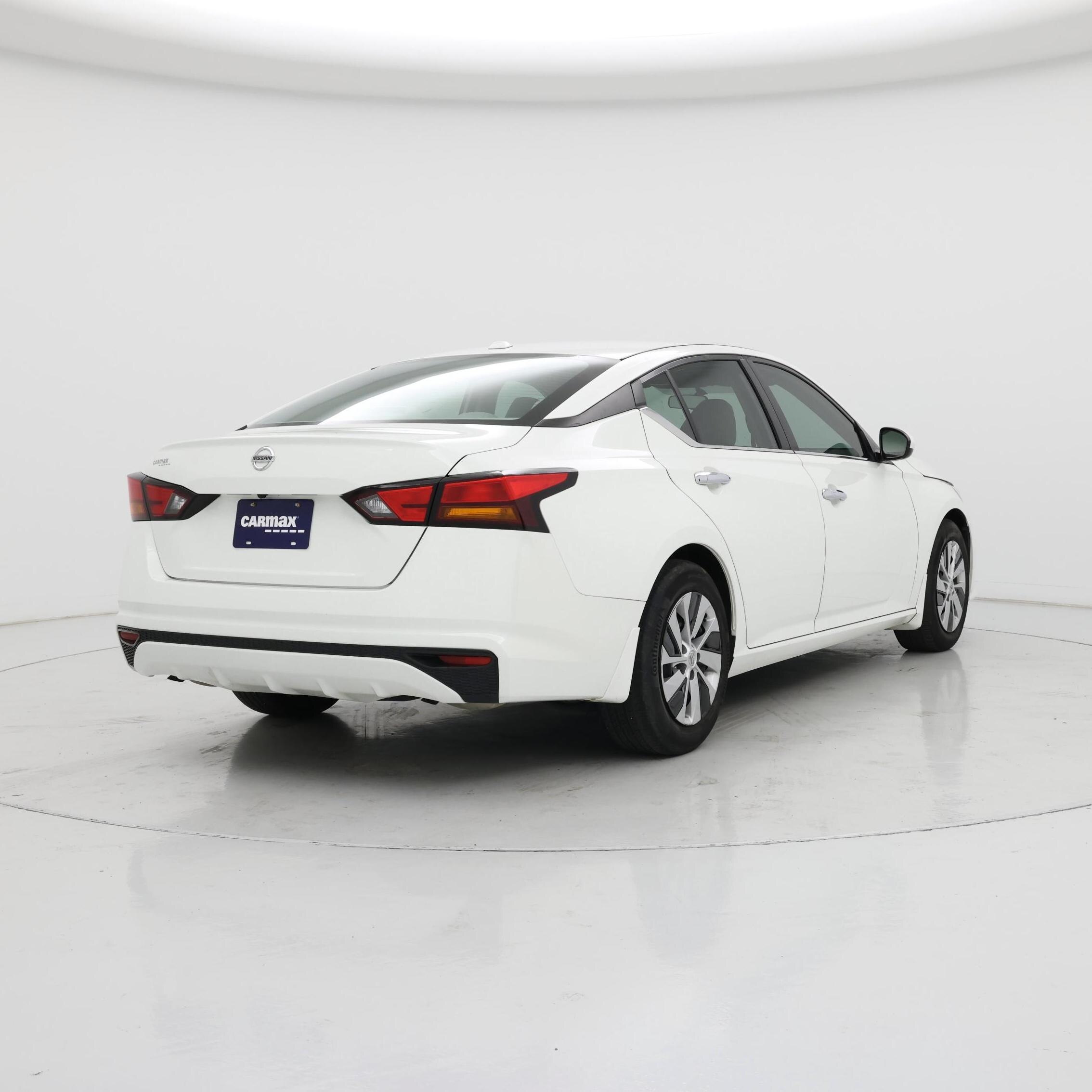 Thumbnail: 2019 Nissan Altima - 8