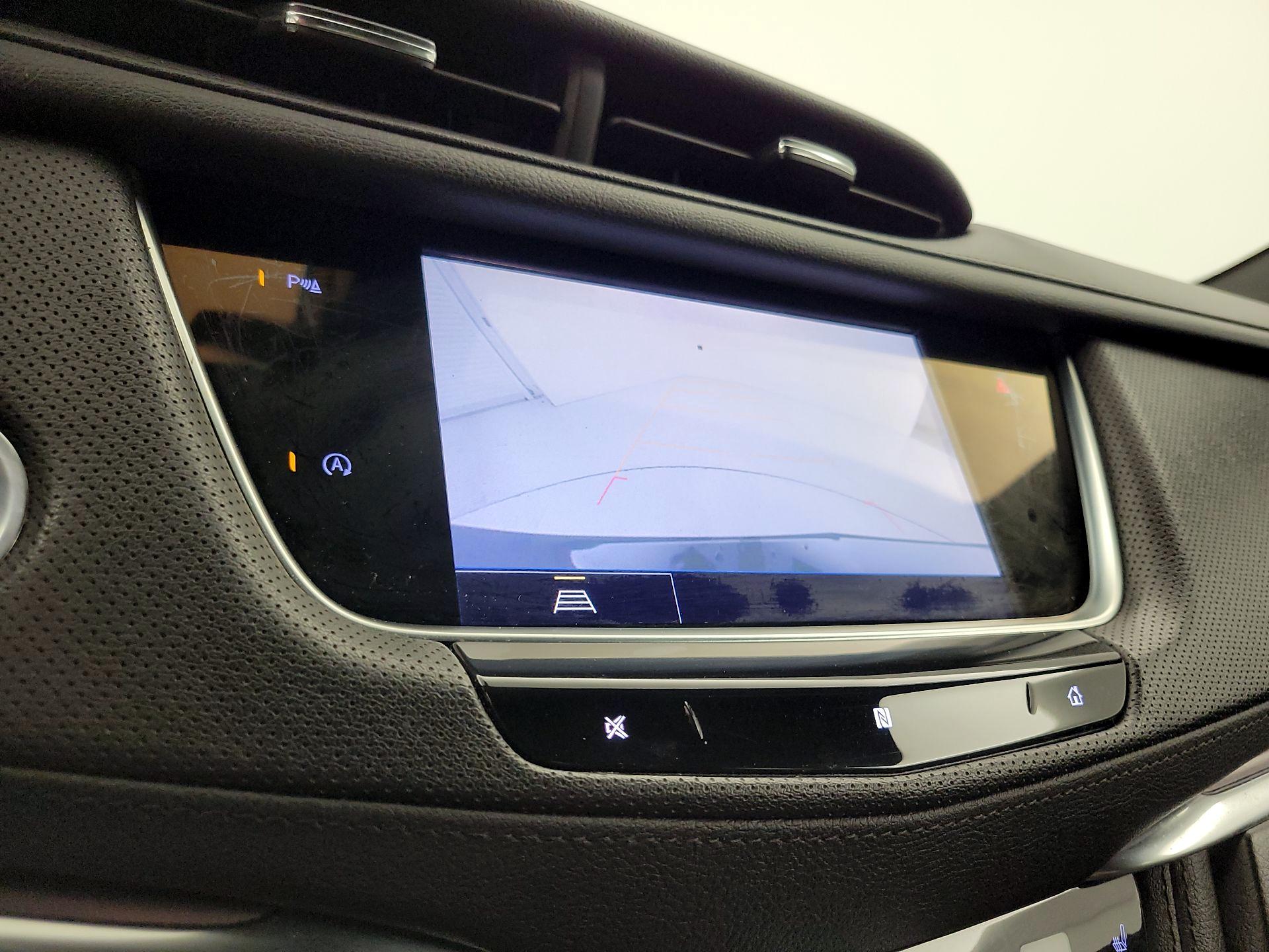 Thumbnail: 2021 Cadillac XT5 - 14