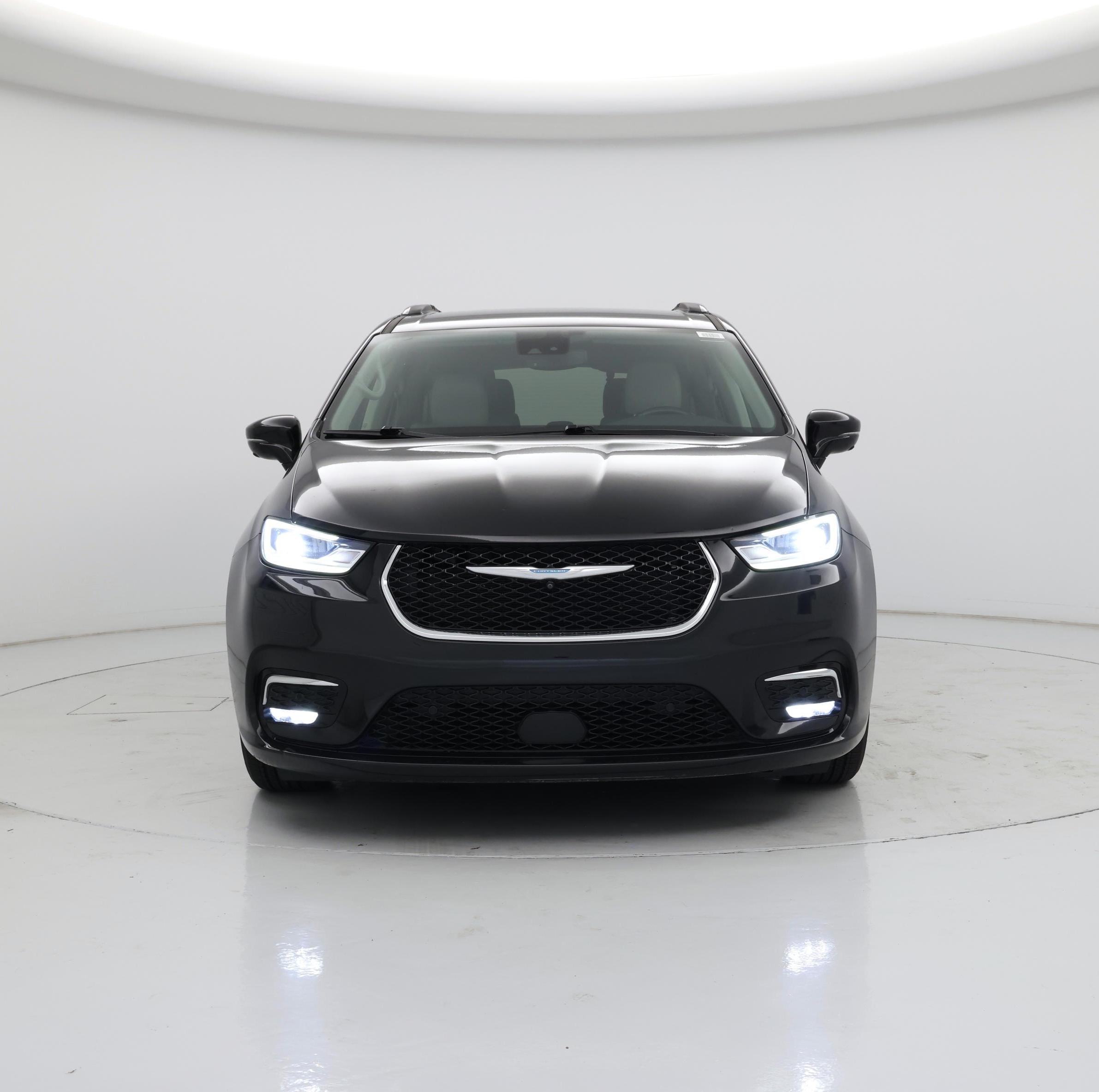 Thumbnail: 2021 Chrysler Pacifica - 5