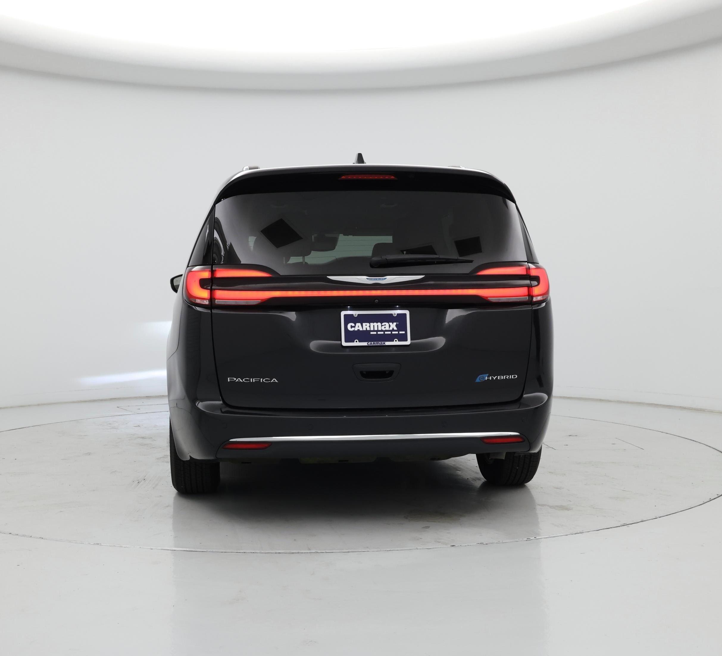 Thumbnail: 2021 Chrysler Pacifica - 6