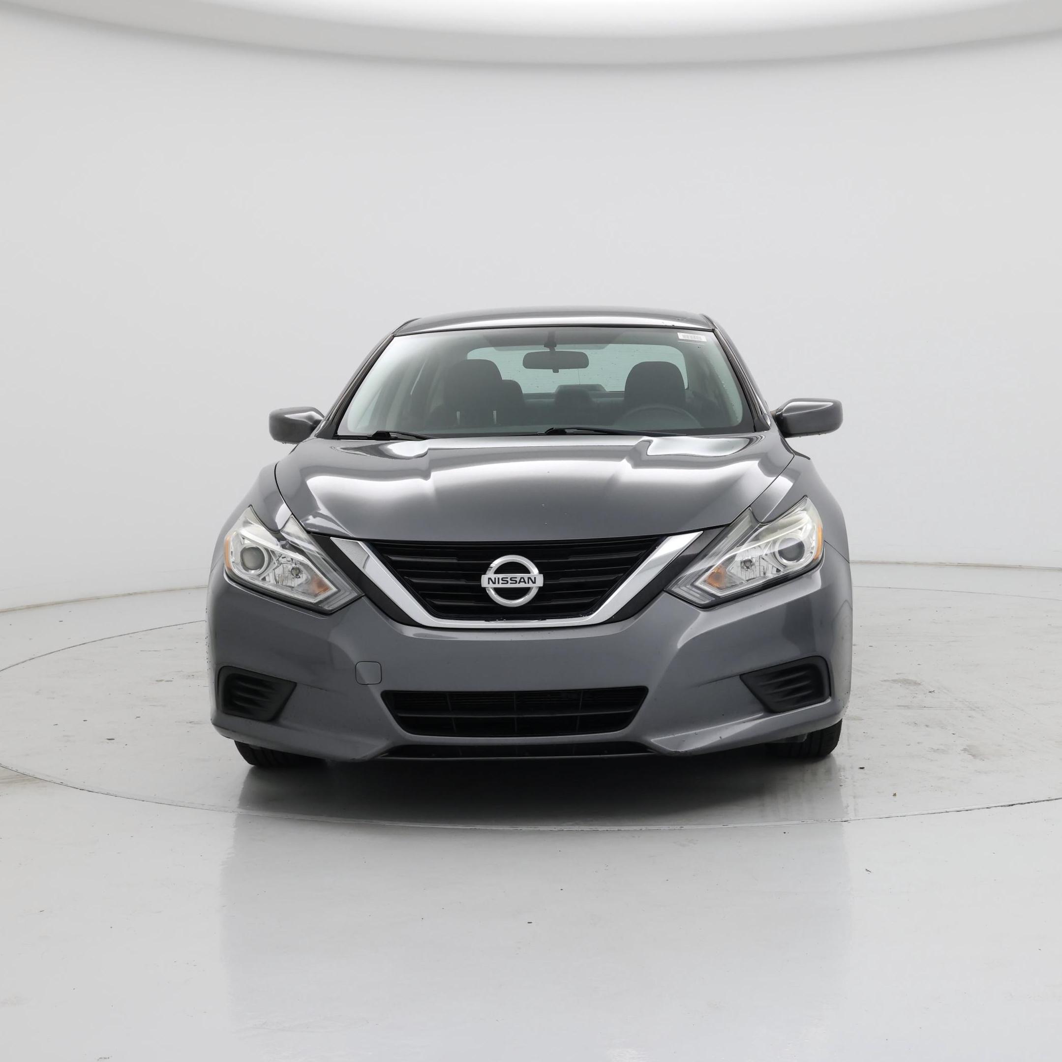 Thumbnail: 2018 Nissan Altima - 5
