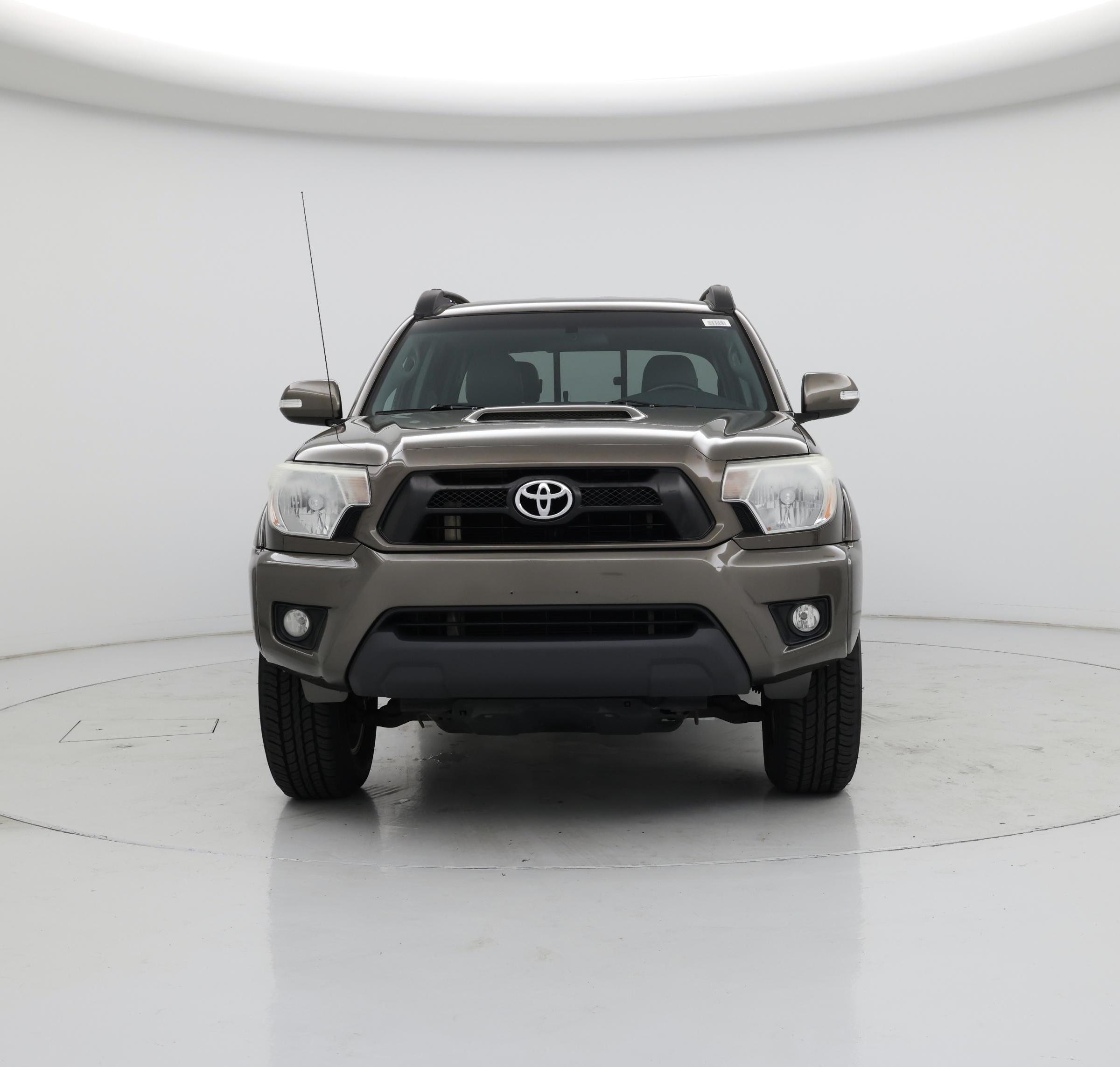 Thumbnail: 2015 Toyota Tacoma - 5